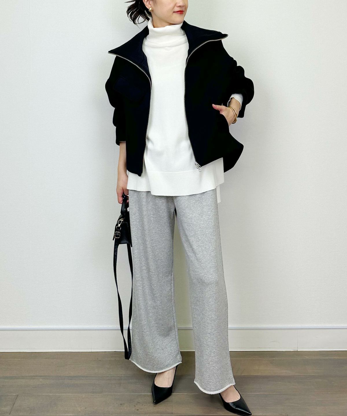 model：H164　着用サイズ：M　ブラック