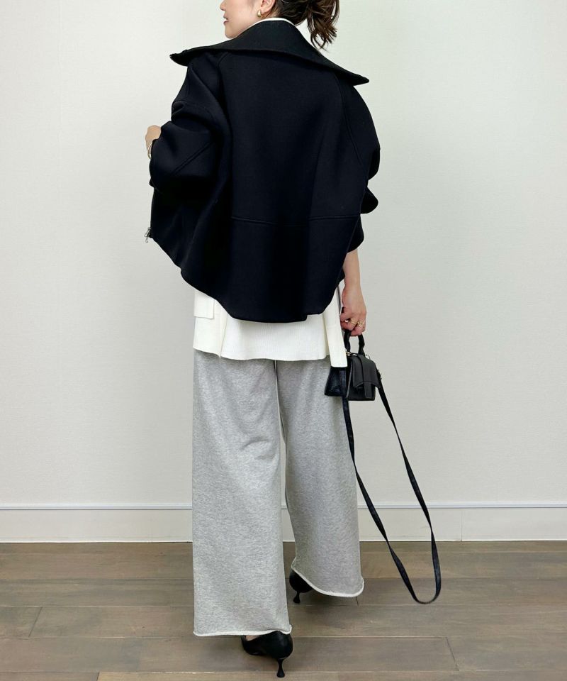 model：H164　着用サイズ：M　ブラック