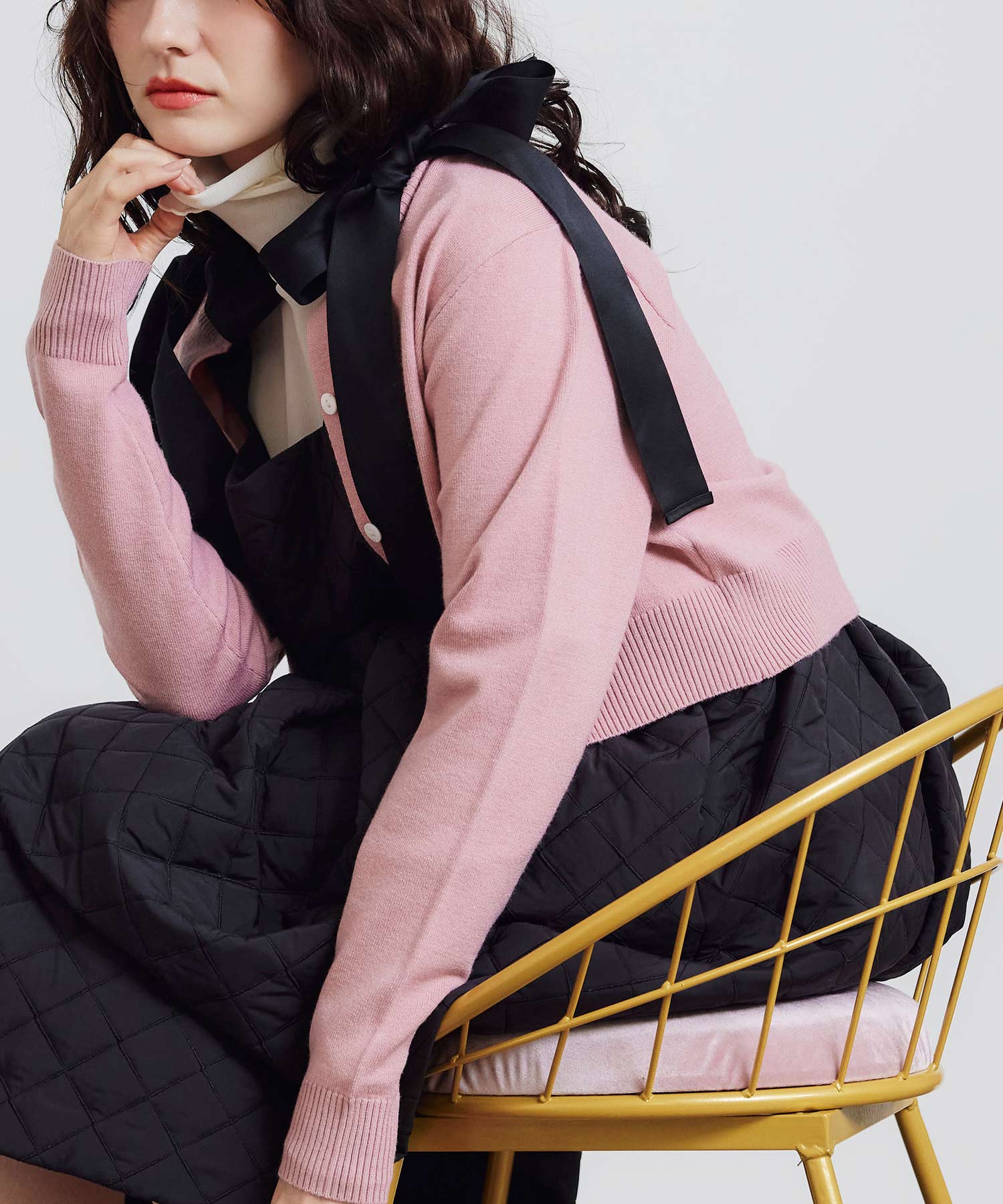 model：H171　着用サイズ：M ブラック