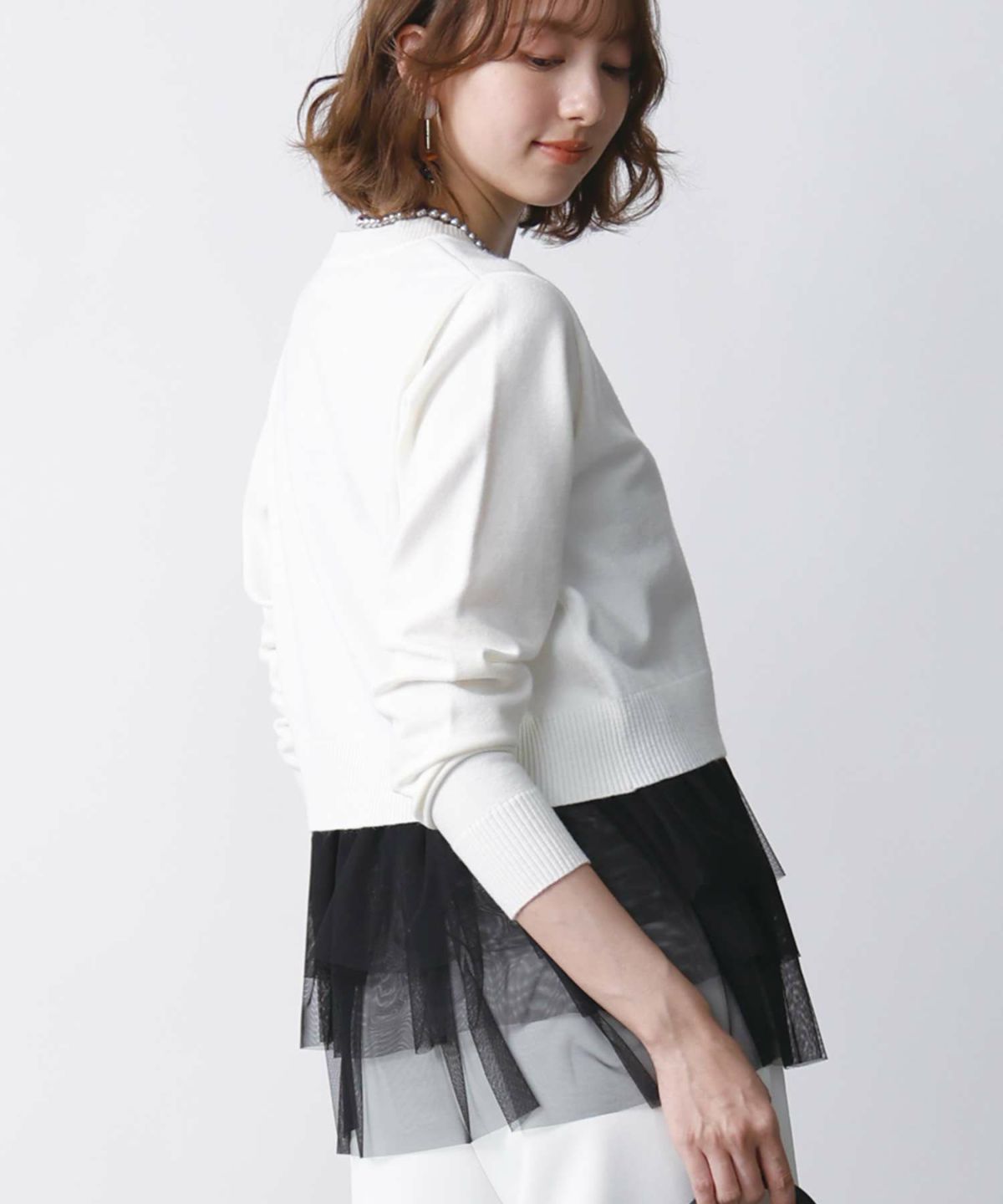 model：H171　着用サイズ：M オフホワイト