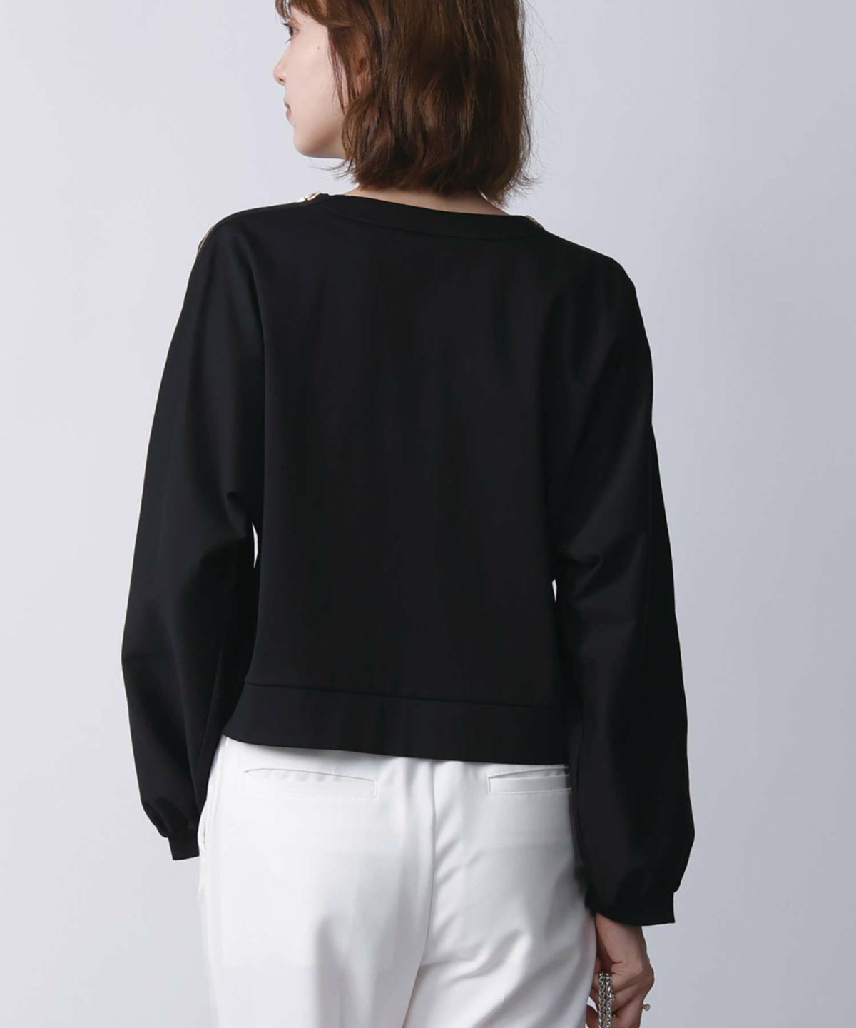 model：H171　着用サイズ：M　ブラック