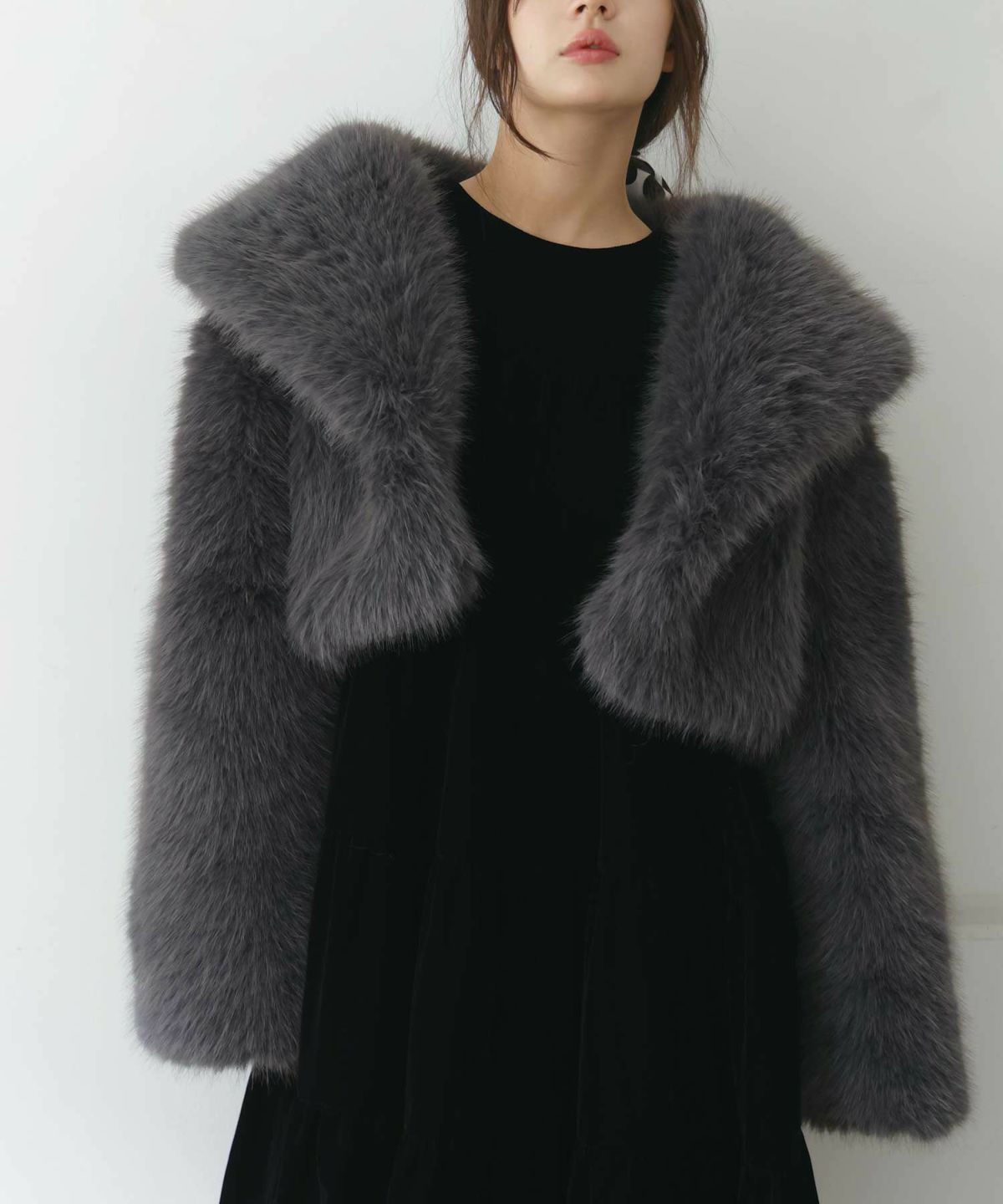 model：H160　着用サイズ：M　グレー