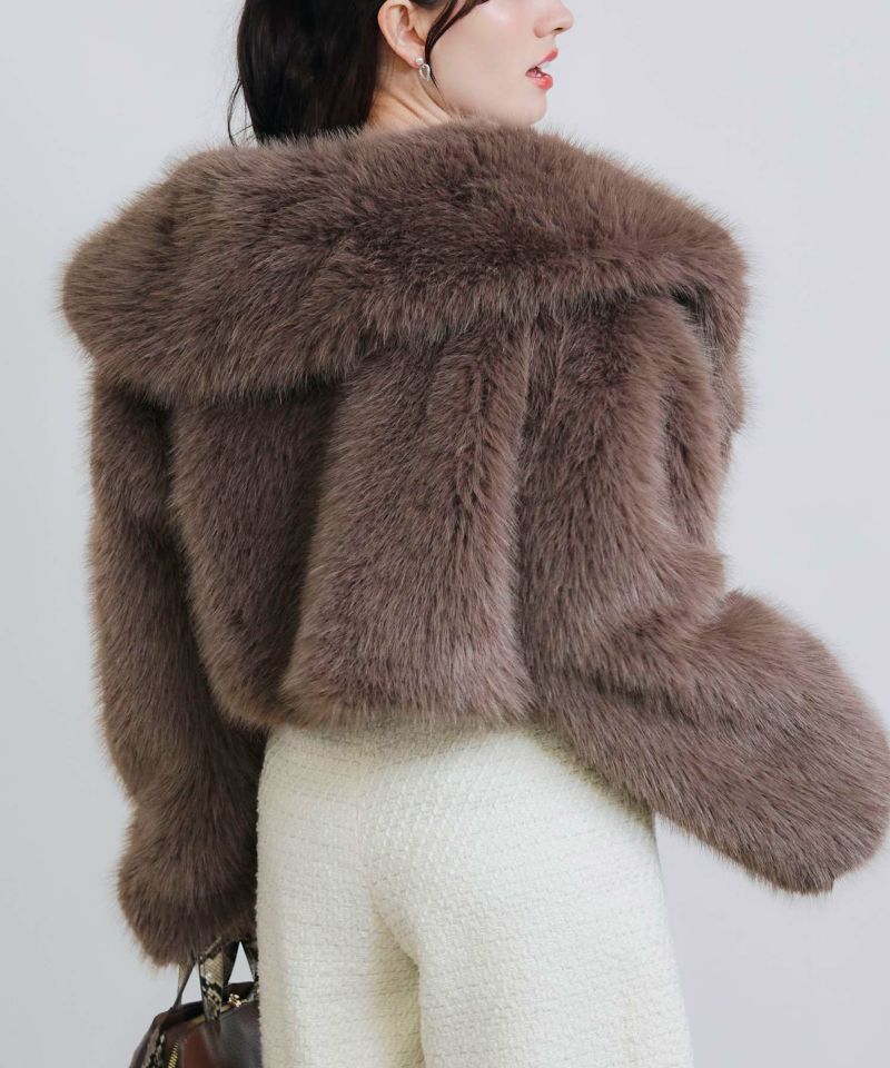 model：H155　着用サイズ：M　ブラウン