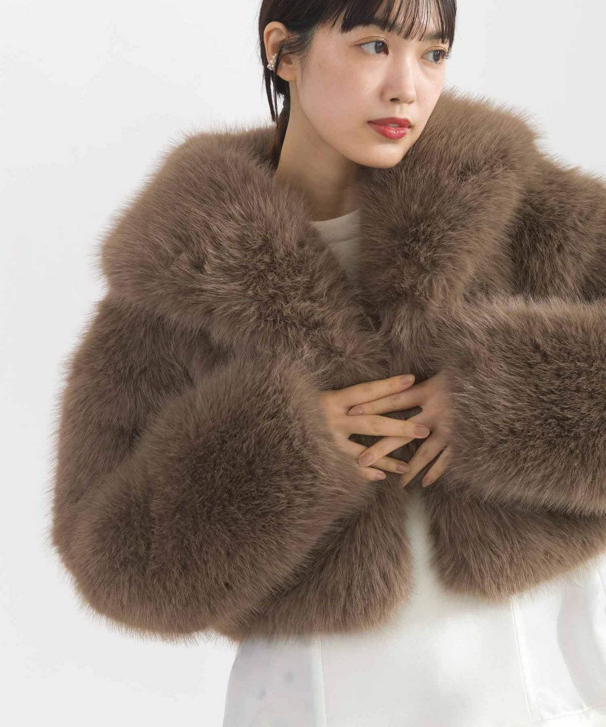 model：H162　着用サイズ：M　ブラウン