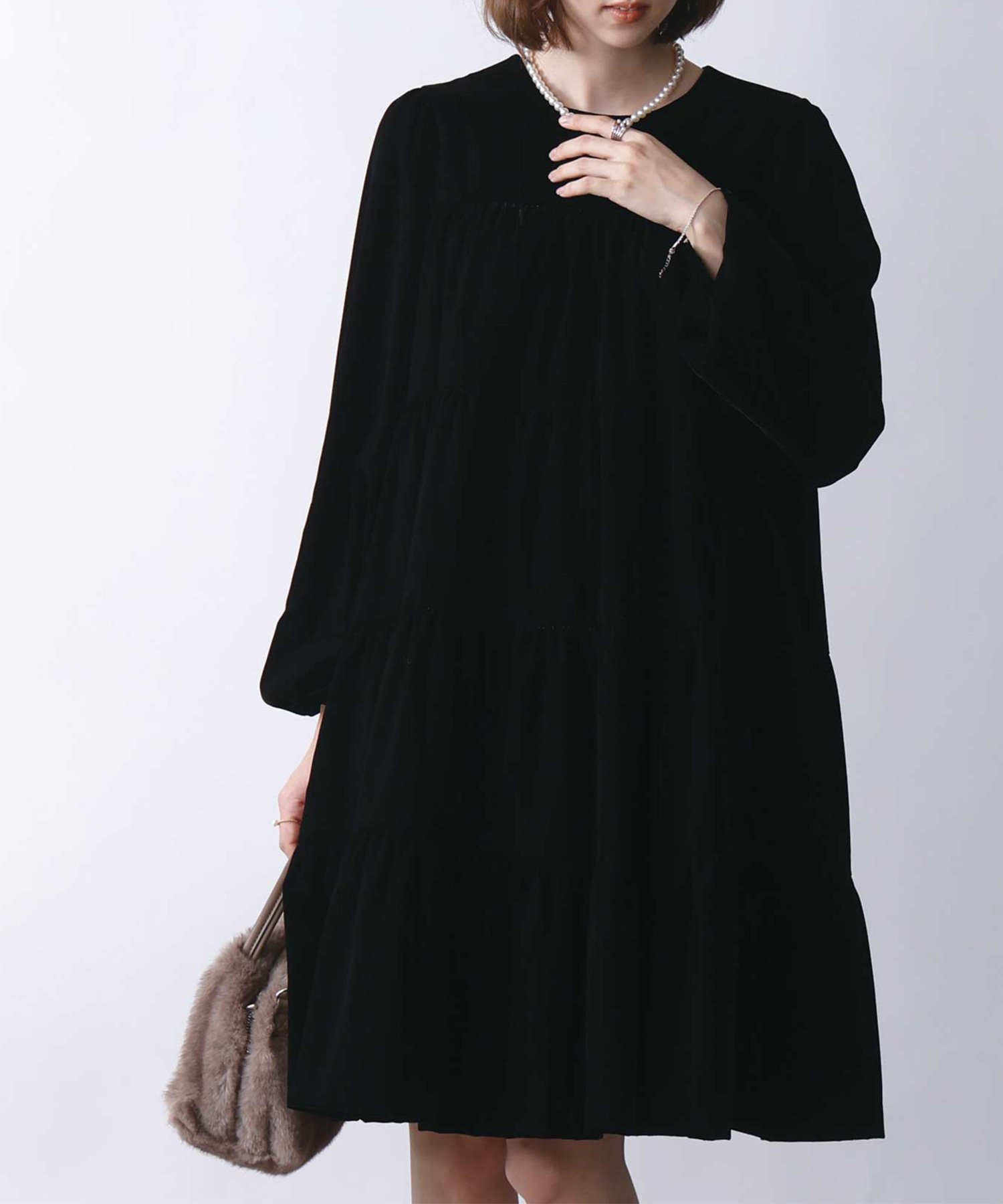 model：H171　着用サイズ：M　ブラック