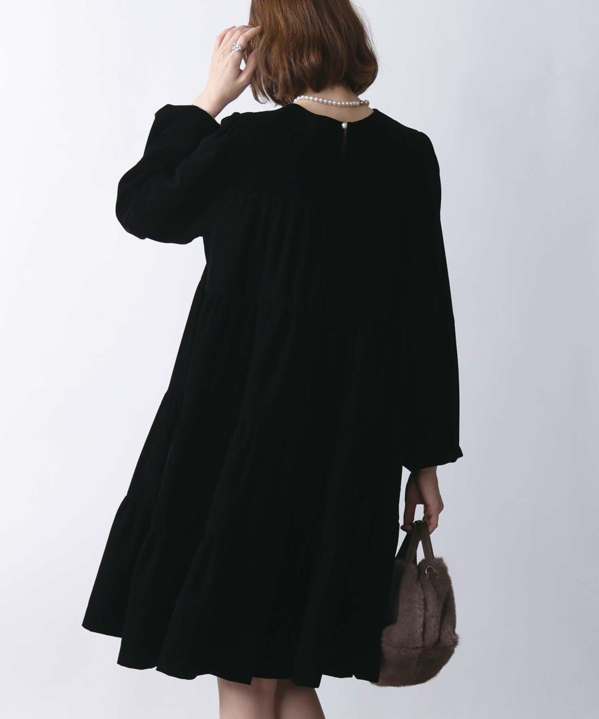 model：H171　着用サイズ：M　ブラック