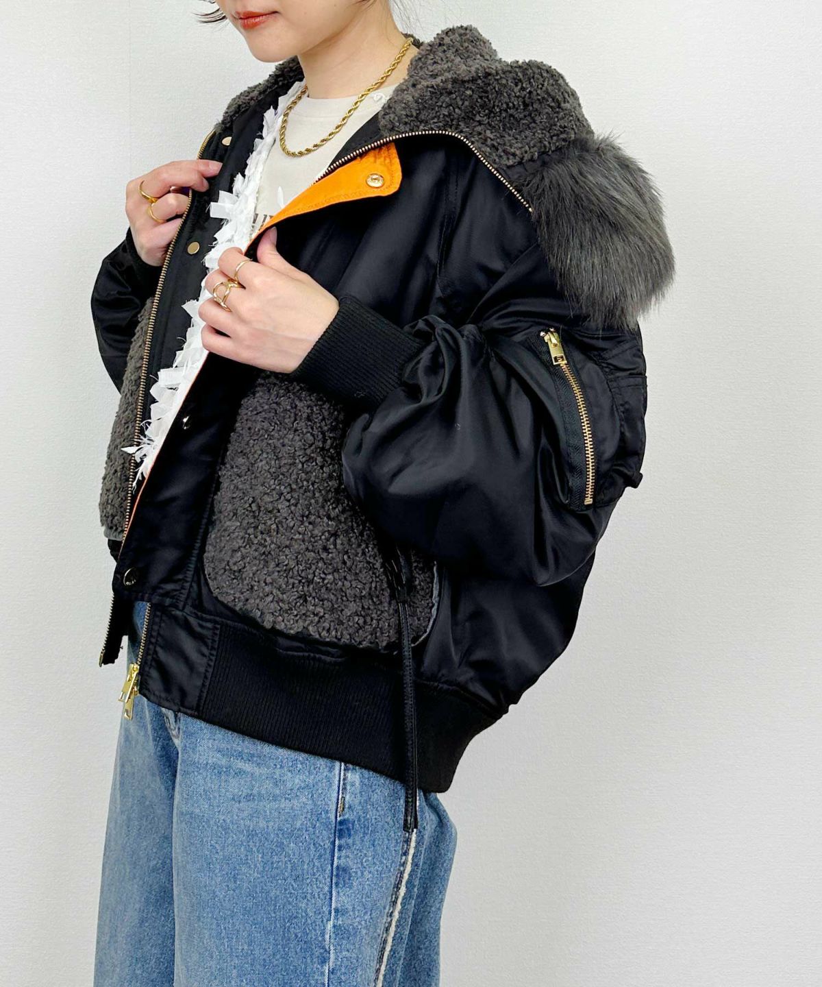 model：H164　着用サイズ：M　ブラック