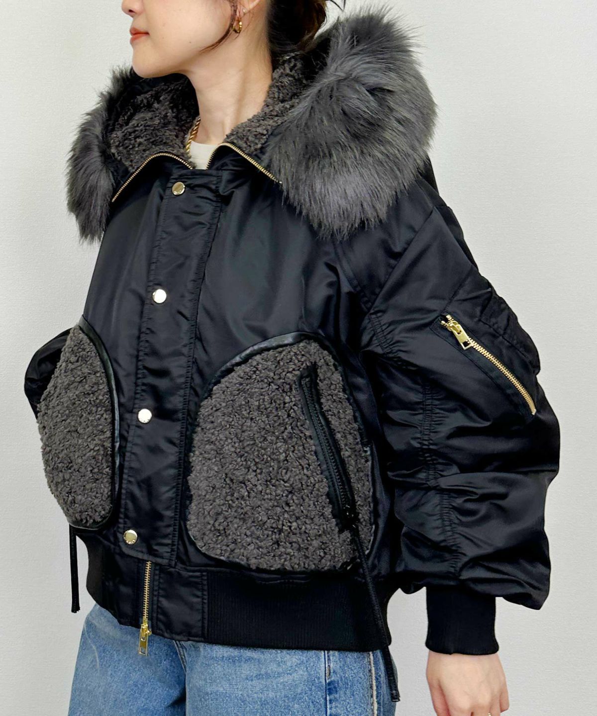 model：H164　着用サイズ：M　ブラック