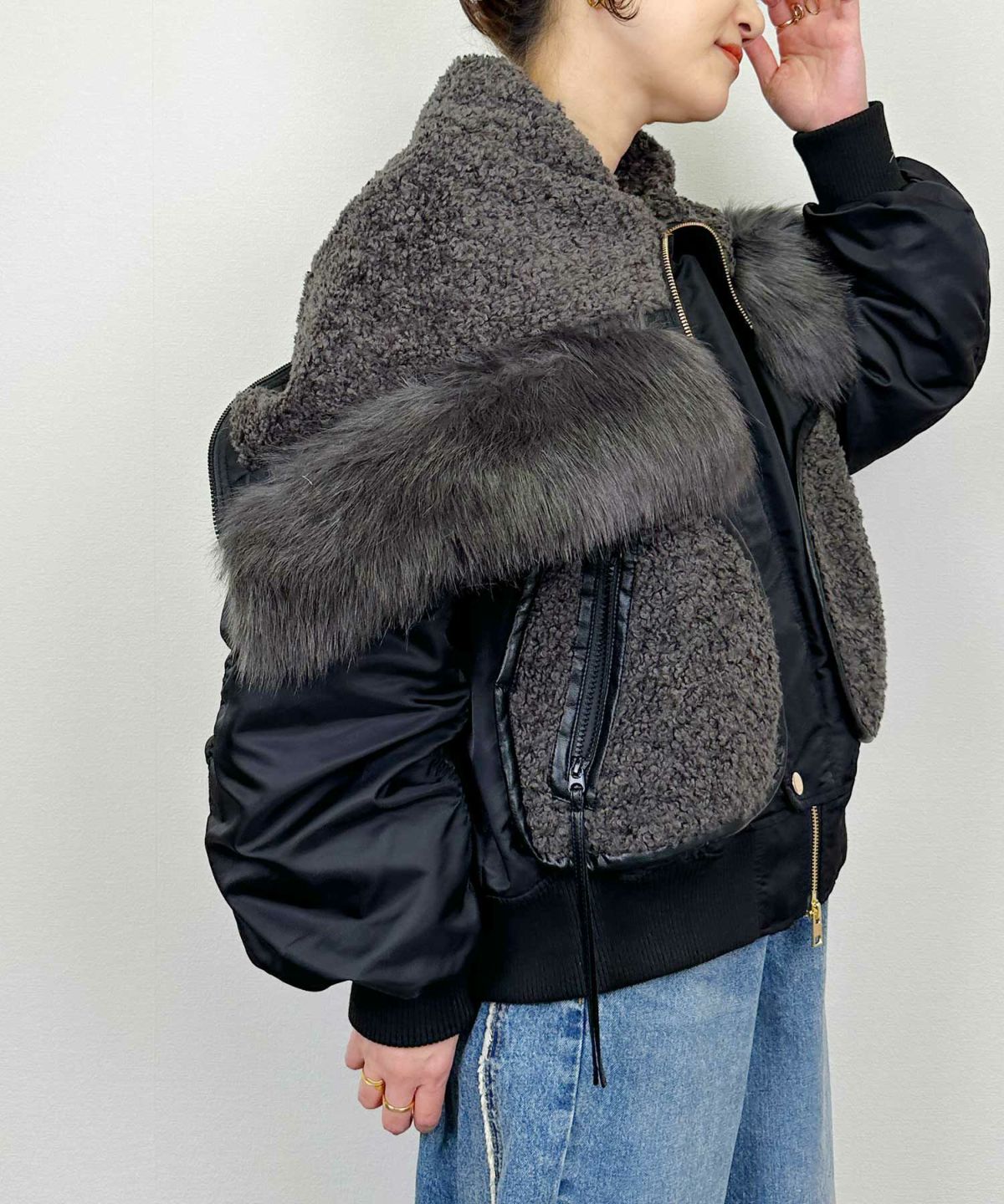 model：H164　着用サイズ：M　ブラック