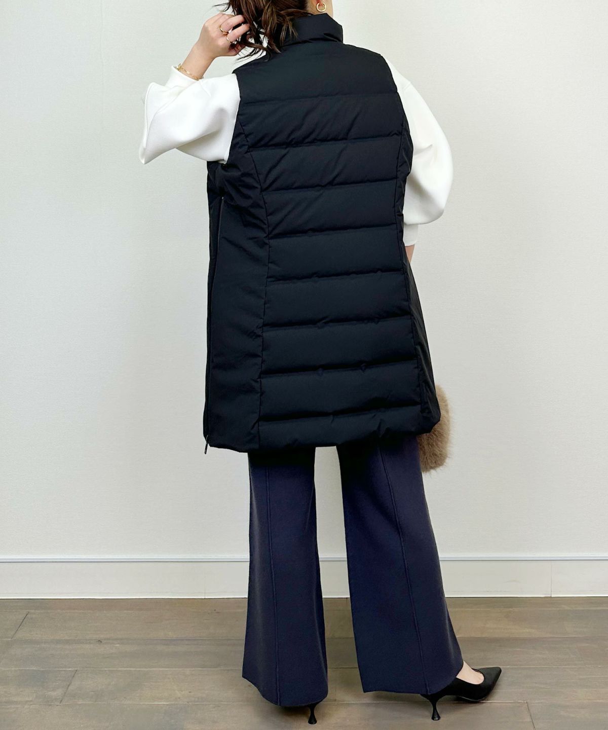 model：H164　着用サイズ：M　ブラック