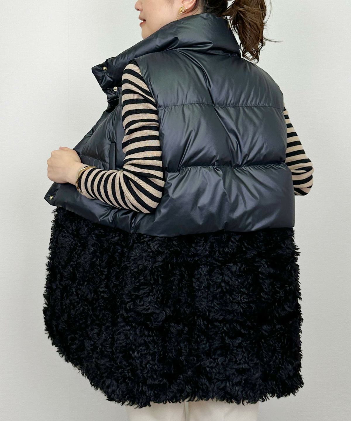 model：H164　着用サイズ：M　ブラック