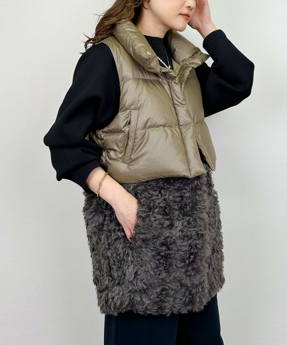 model：H164　着用サイズ：M　グレー