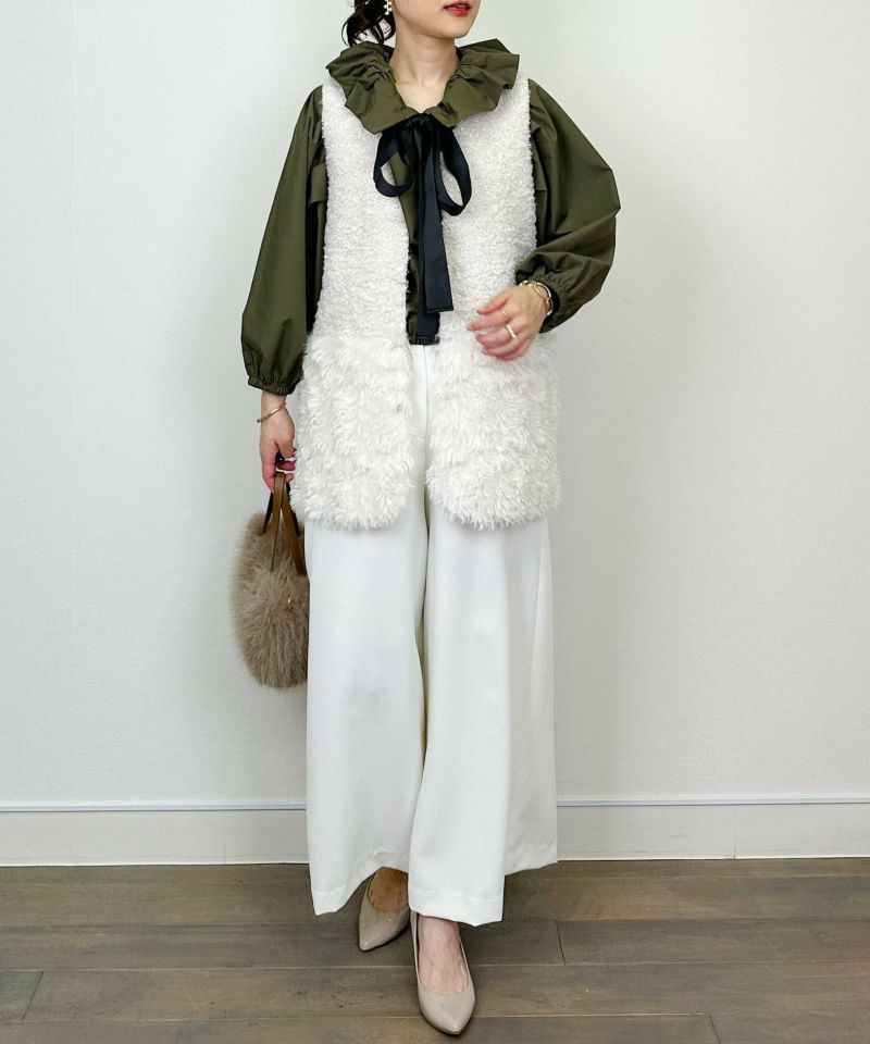 model：H164　着用サイズ：M オフホワイト