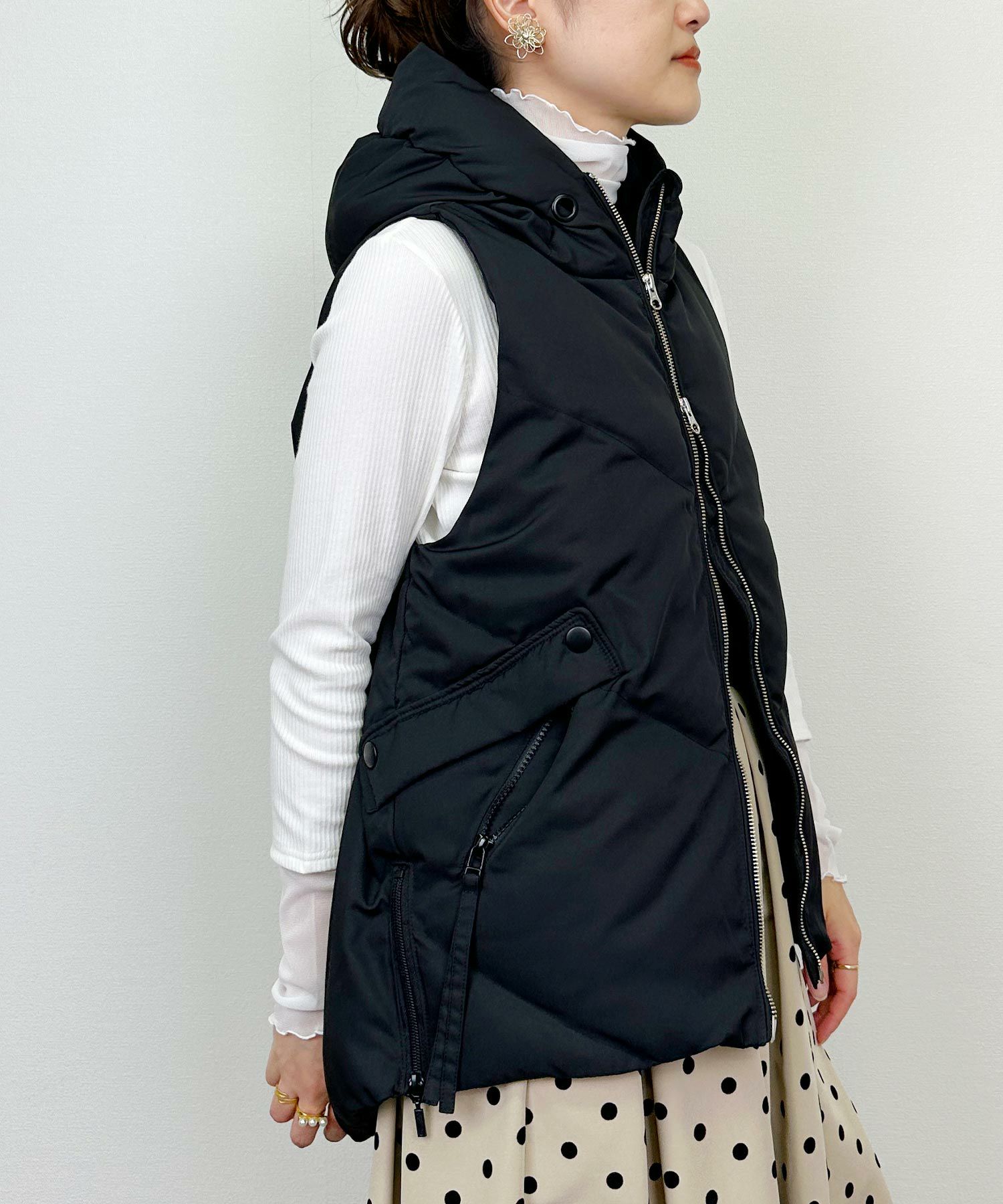 model：H164　着用サイズ：M　ブラック