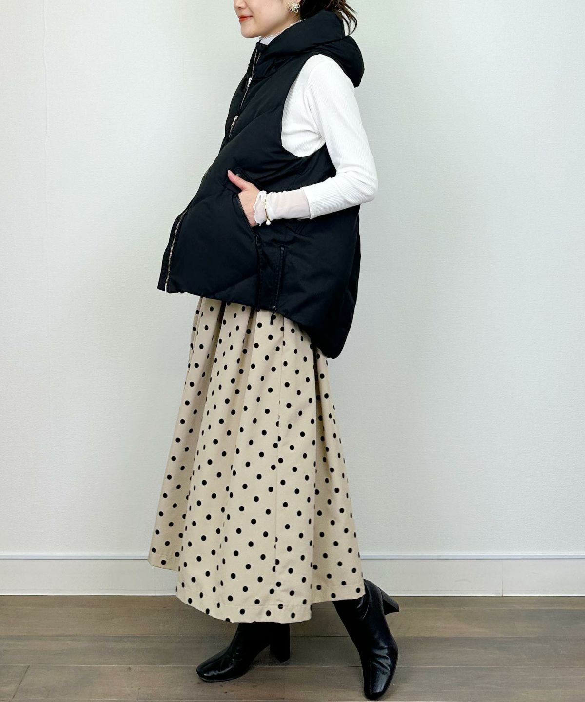 model：H164　着用サイズ：M　ブラック