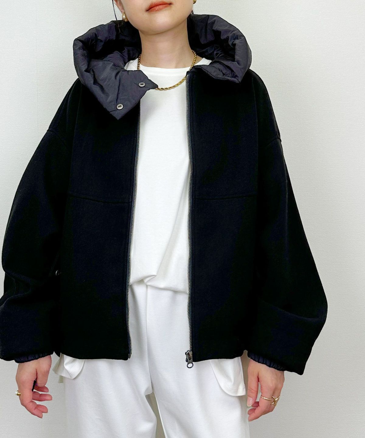 model：H164　着用サイズ：M　ブラック