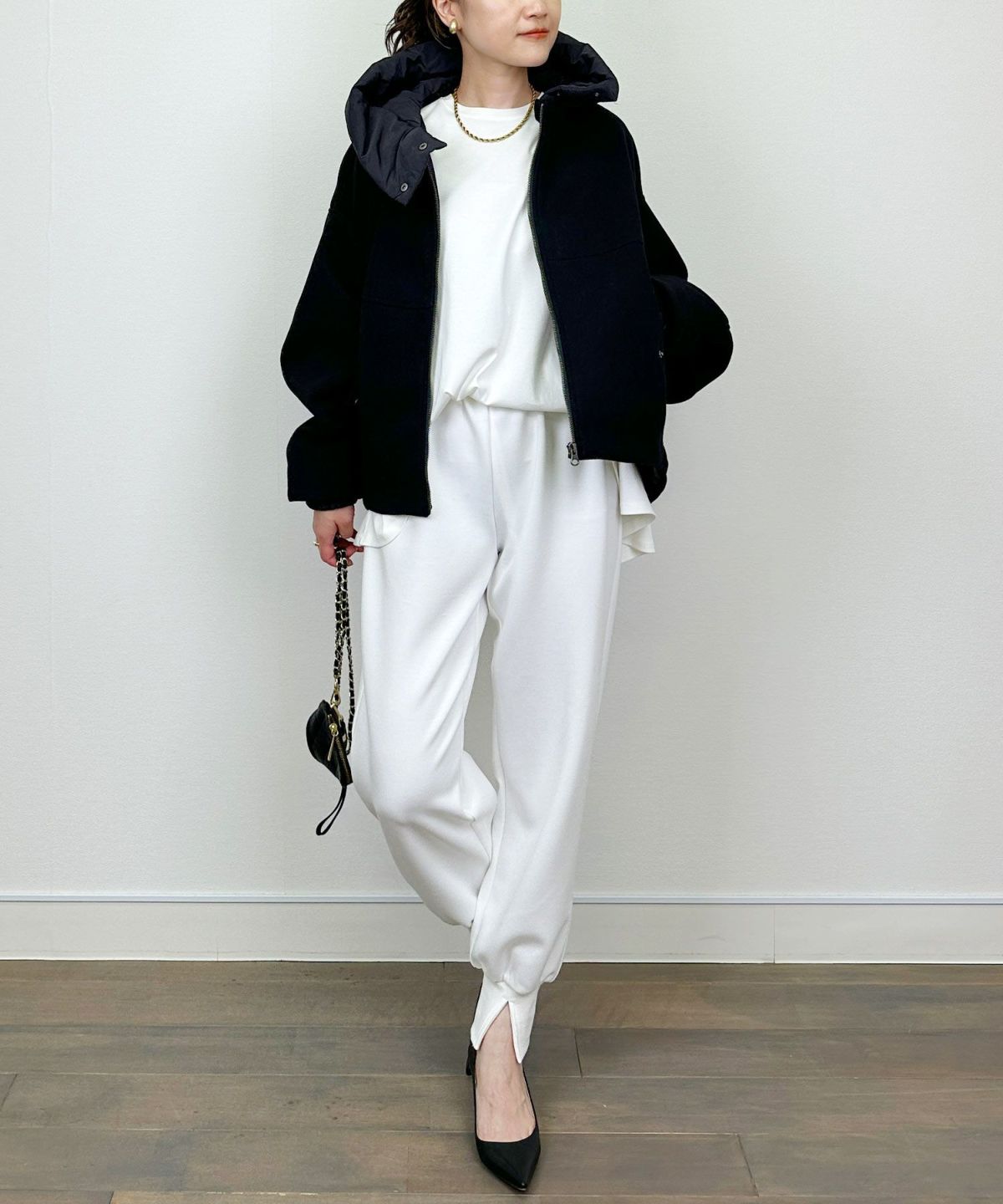 model：H164　着用サイズ：M　ブラック