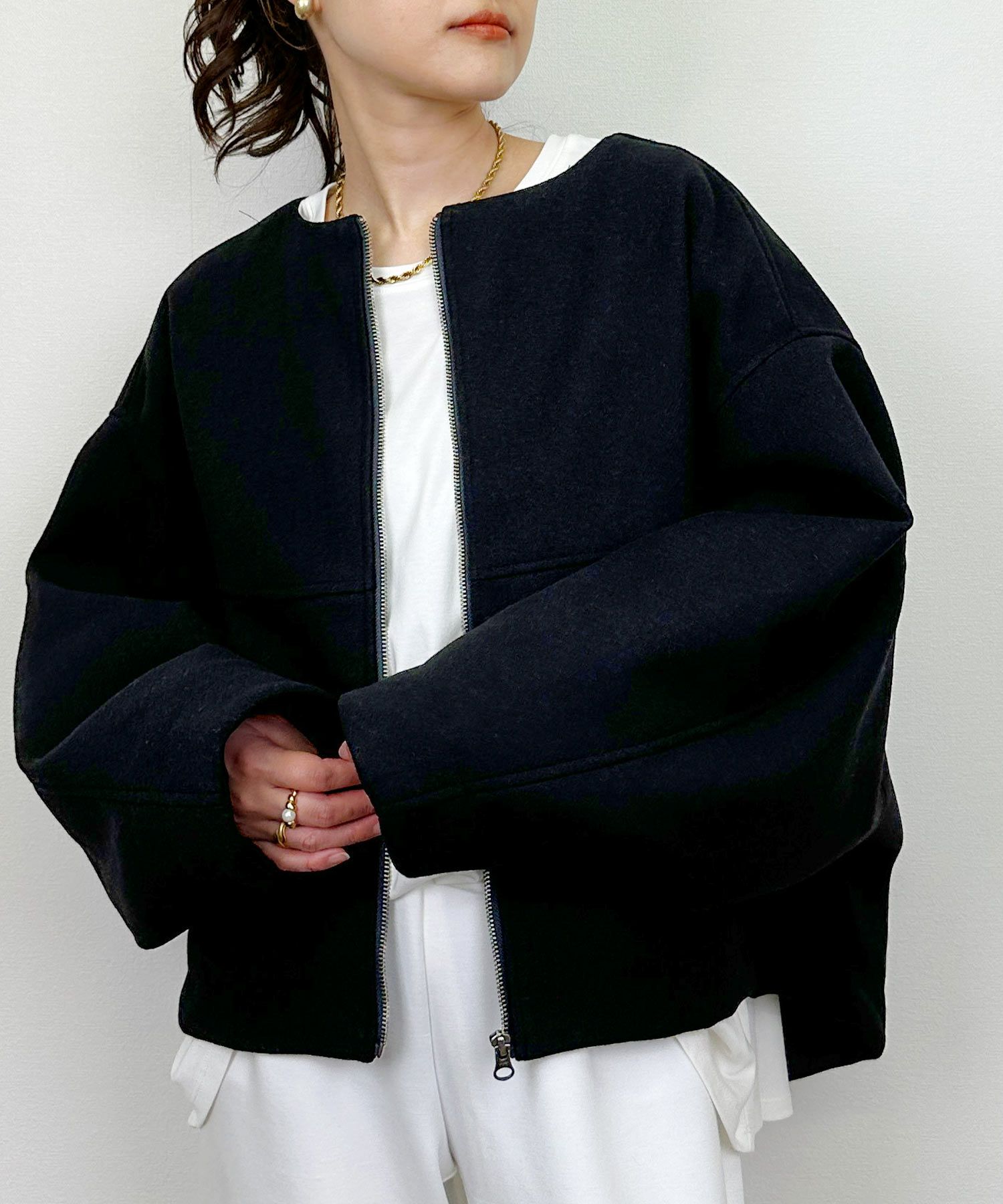 model：H164　着用サイズ：M　ブラック