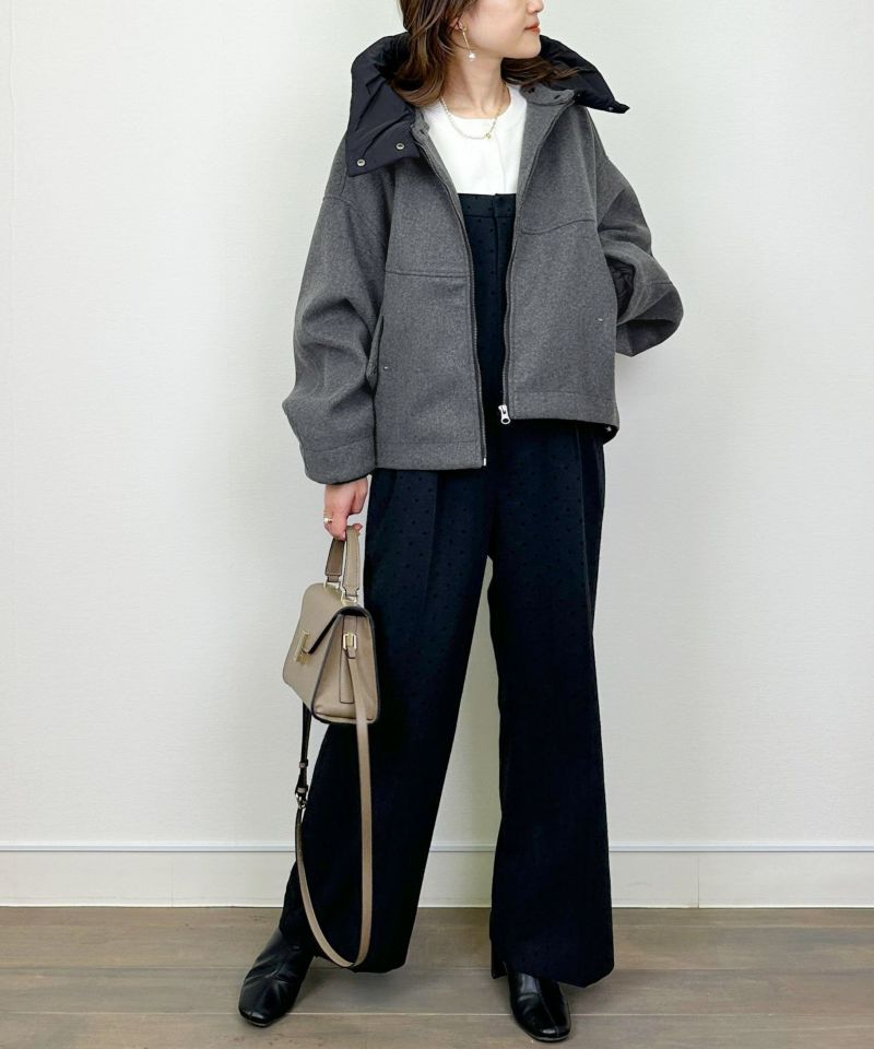 model：H164　着用サイズ：M　チャコールグレー