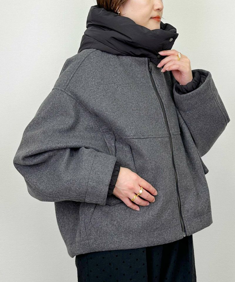 model：H164　着用サイズ：M　チャコールグレー