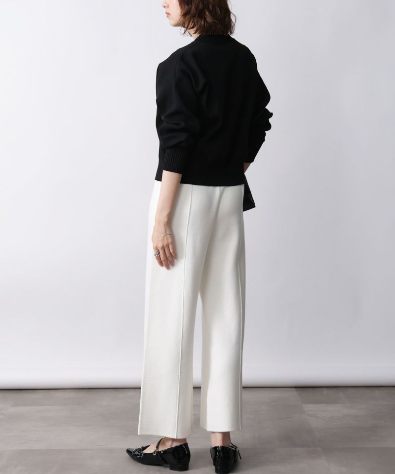 model：H171　着用サイズ：M　オフホワイト