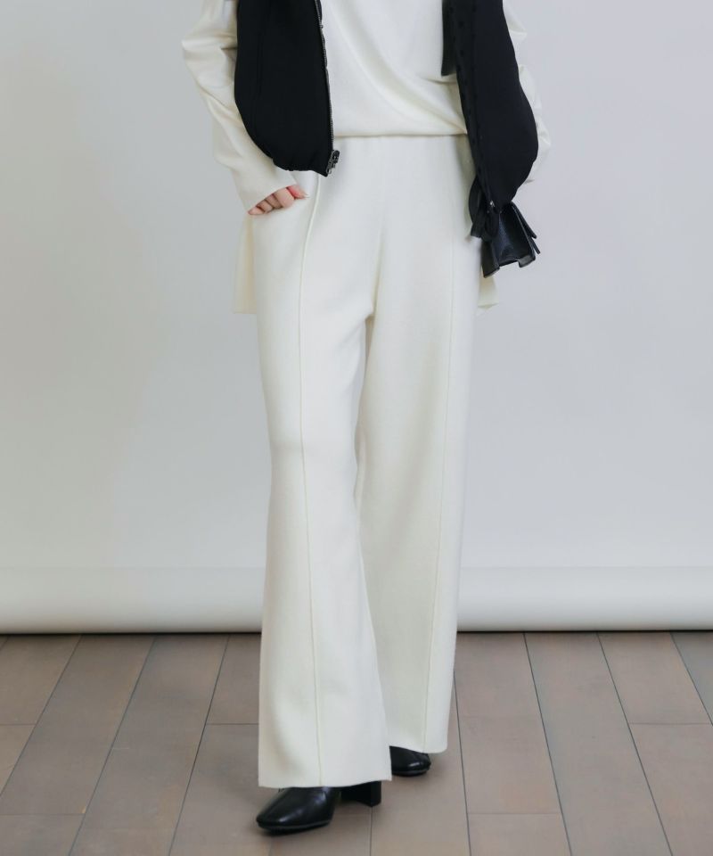 model：H155　着用サイズ：M　オフホワイト　セットアップ