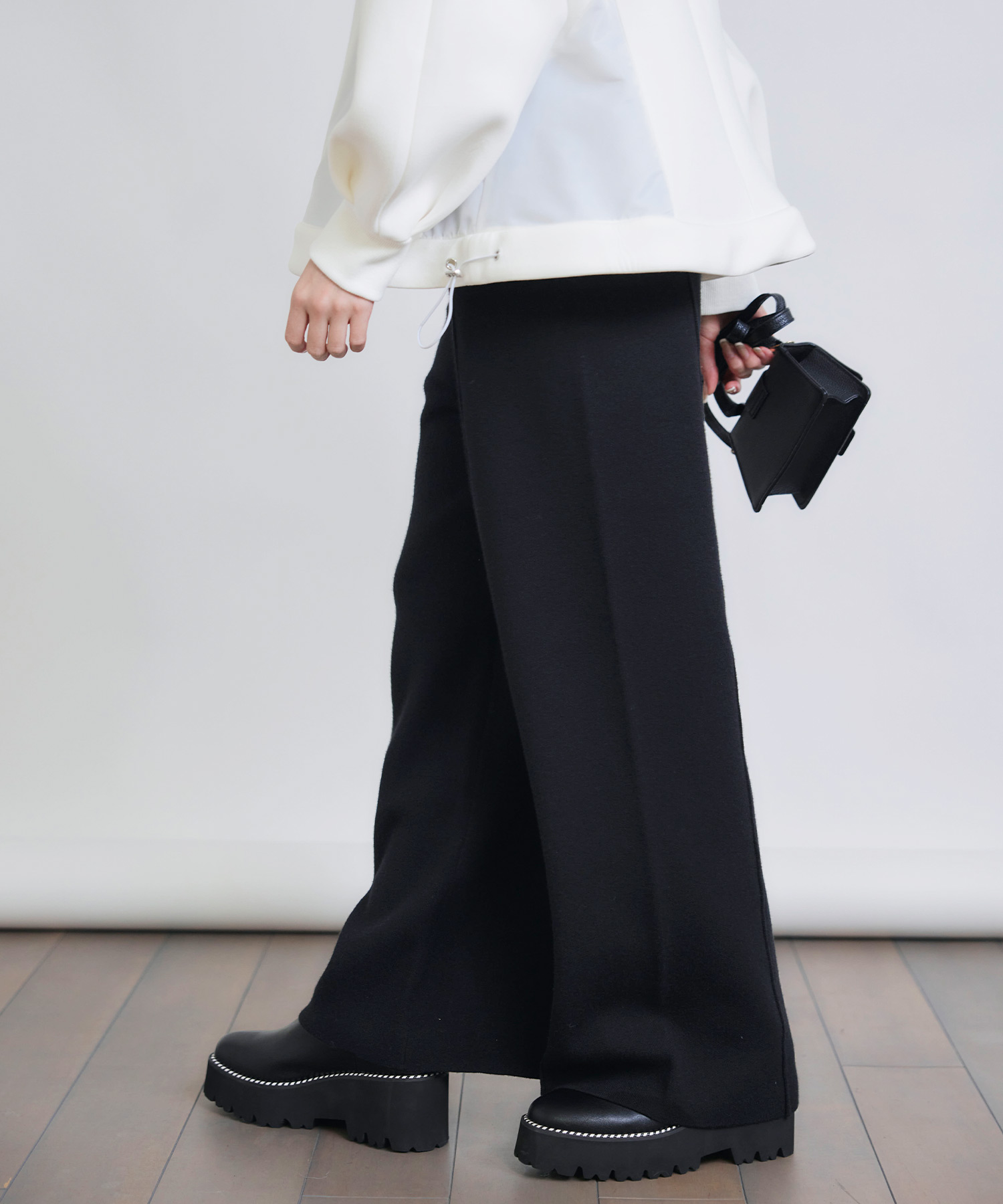 model：H155　着用サイズ：M　ブラック