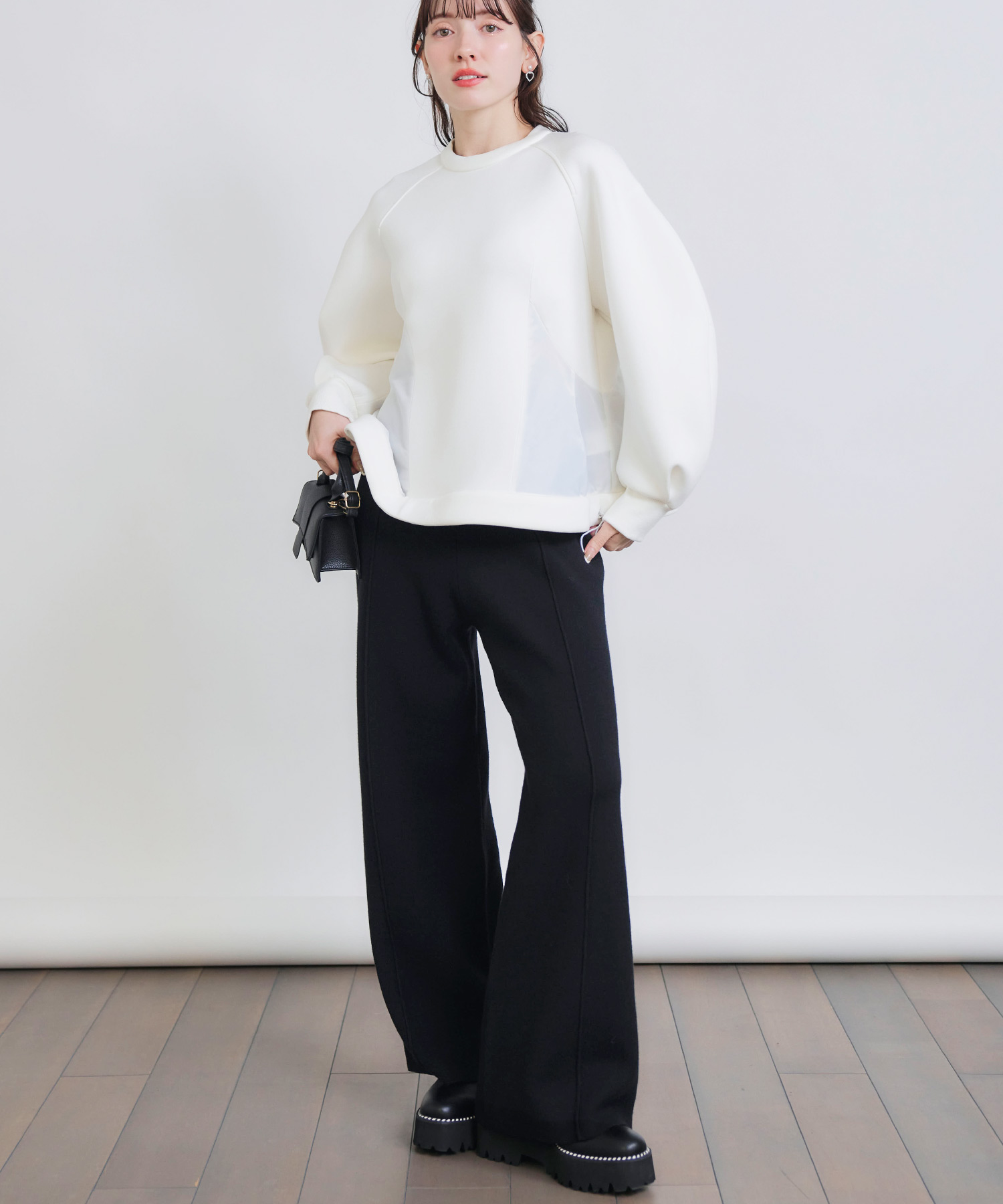 model：H155　着用サイズ：M　ブラック