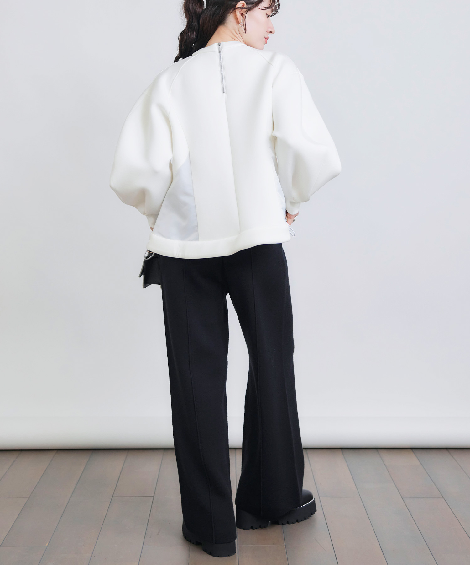 model：H155　着用サイズ：M　ブラック