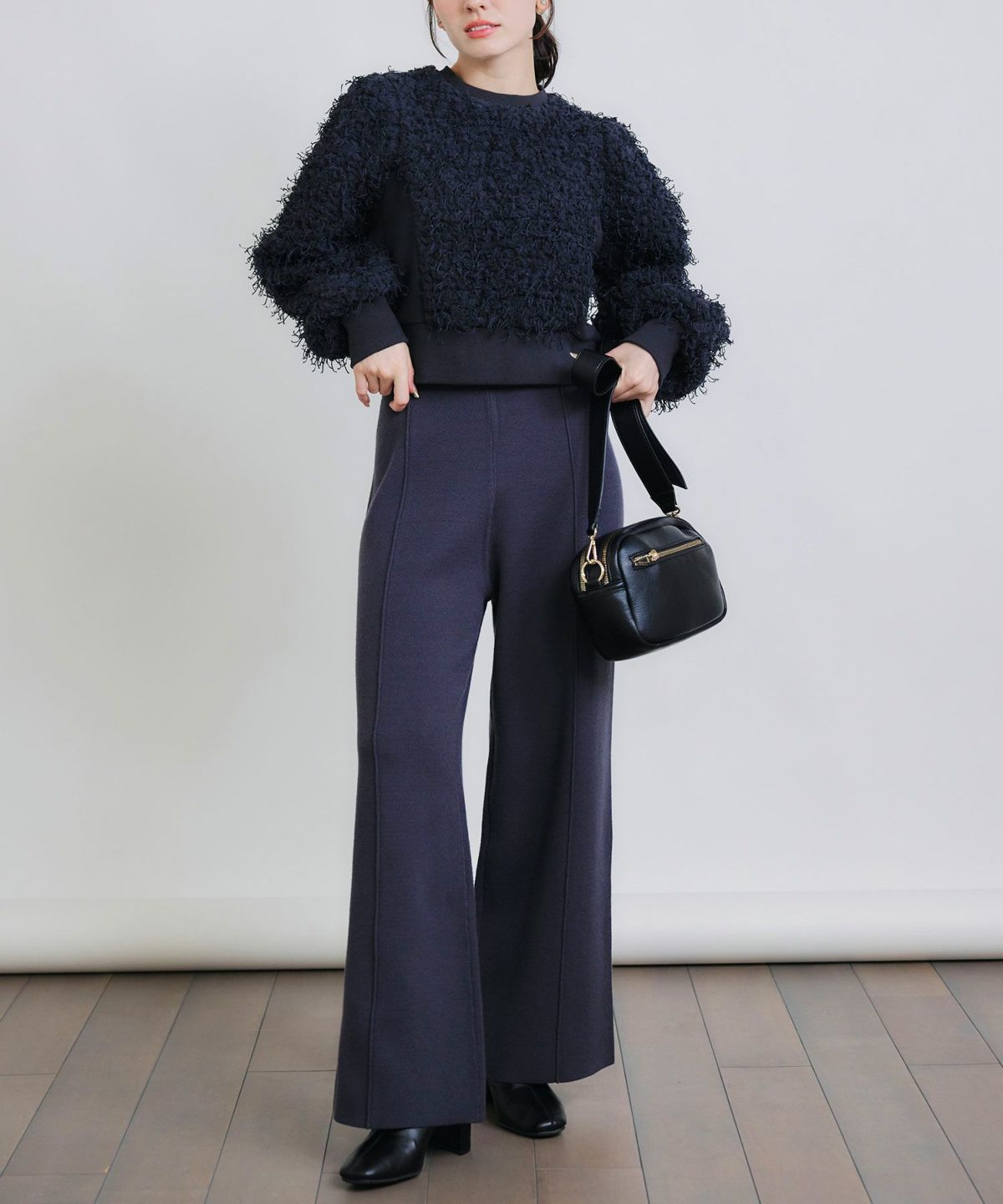 model：H155　着用サイズ：M　ダークグレー