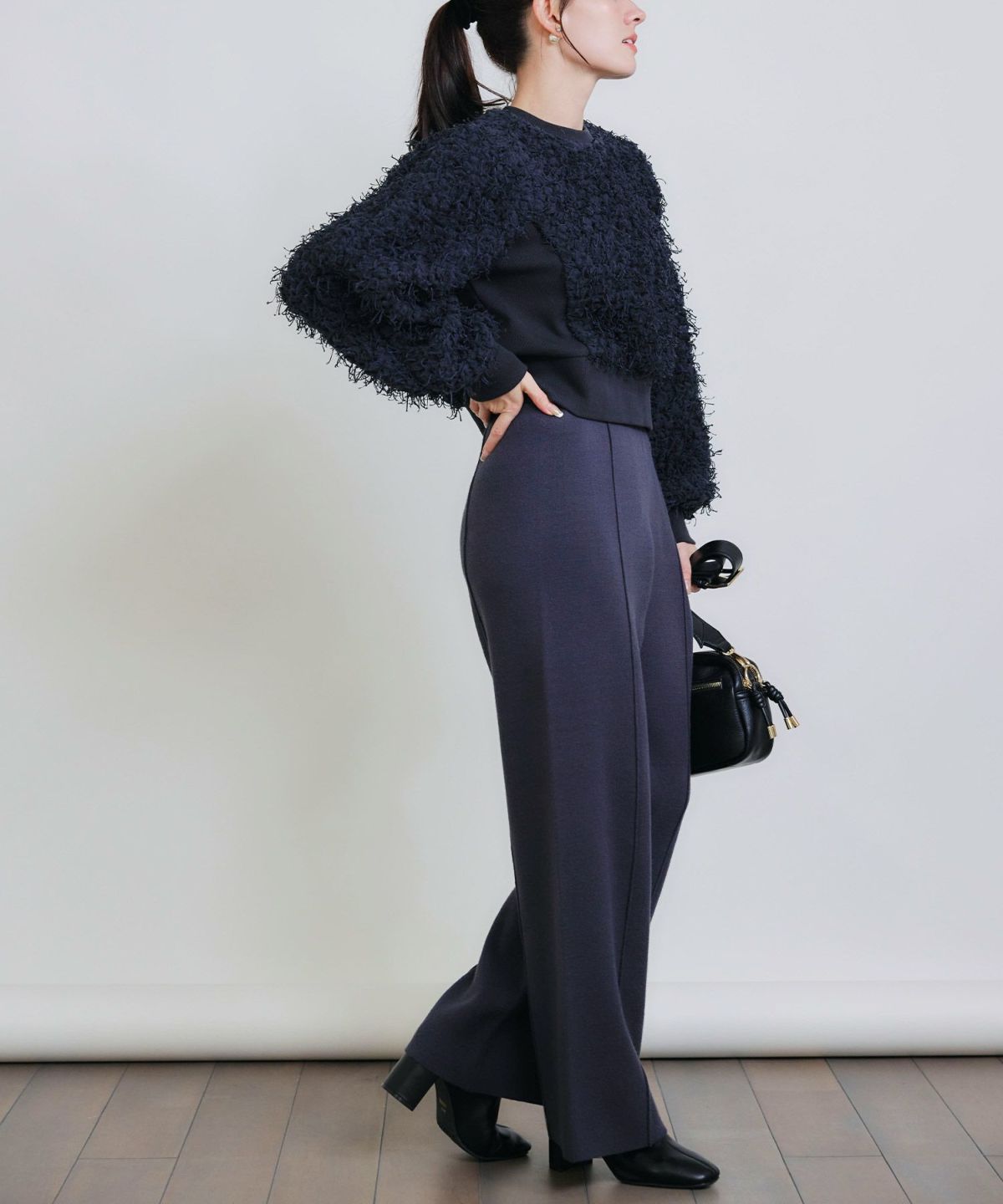 model：H155　着用サイズ：M　ダークグレー