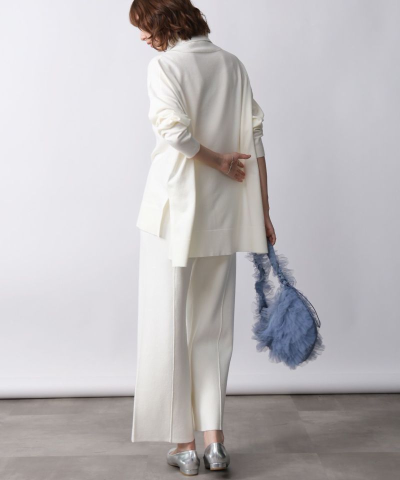 model：H171　着用サイズ：M　オフホワイト　セットアップ