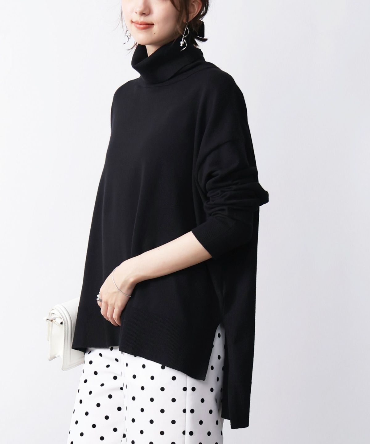 model：H171　着用サイズ：M　ブラック