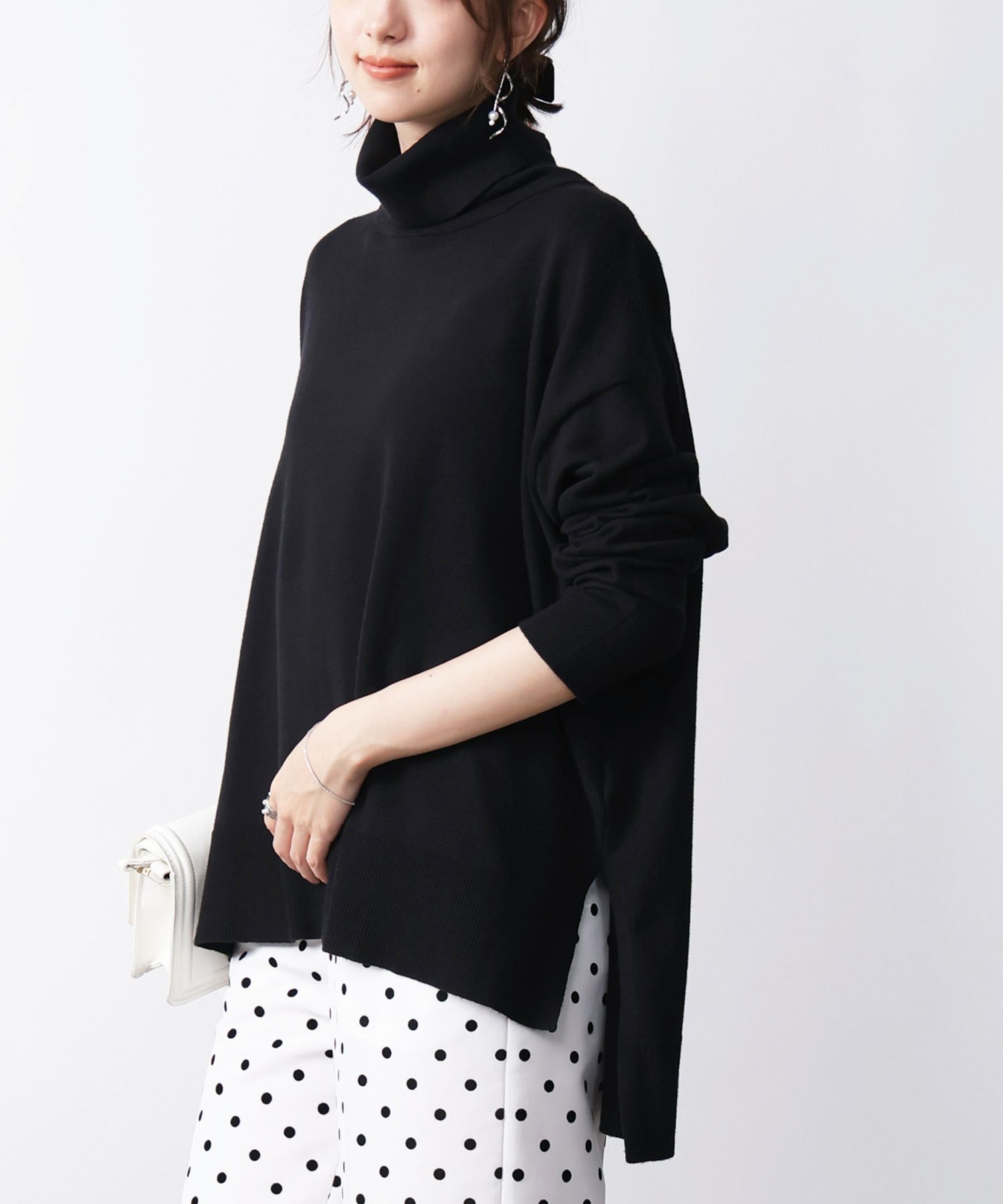 model：H171　着用サイズ：M　ブラック