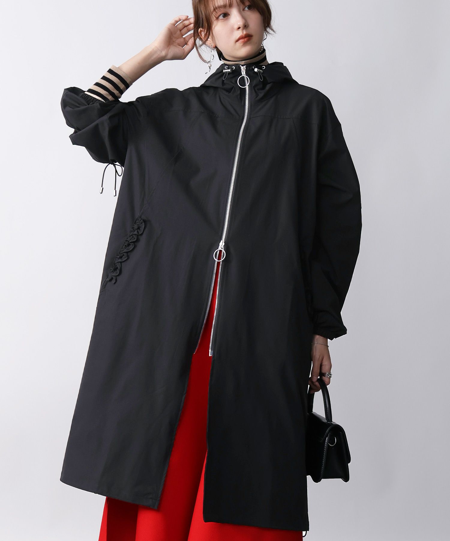model：H171　着用サイズ：M　ブラック