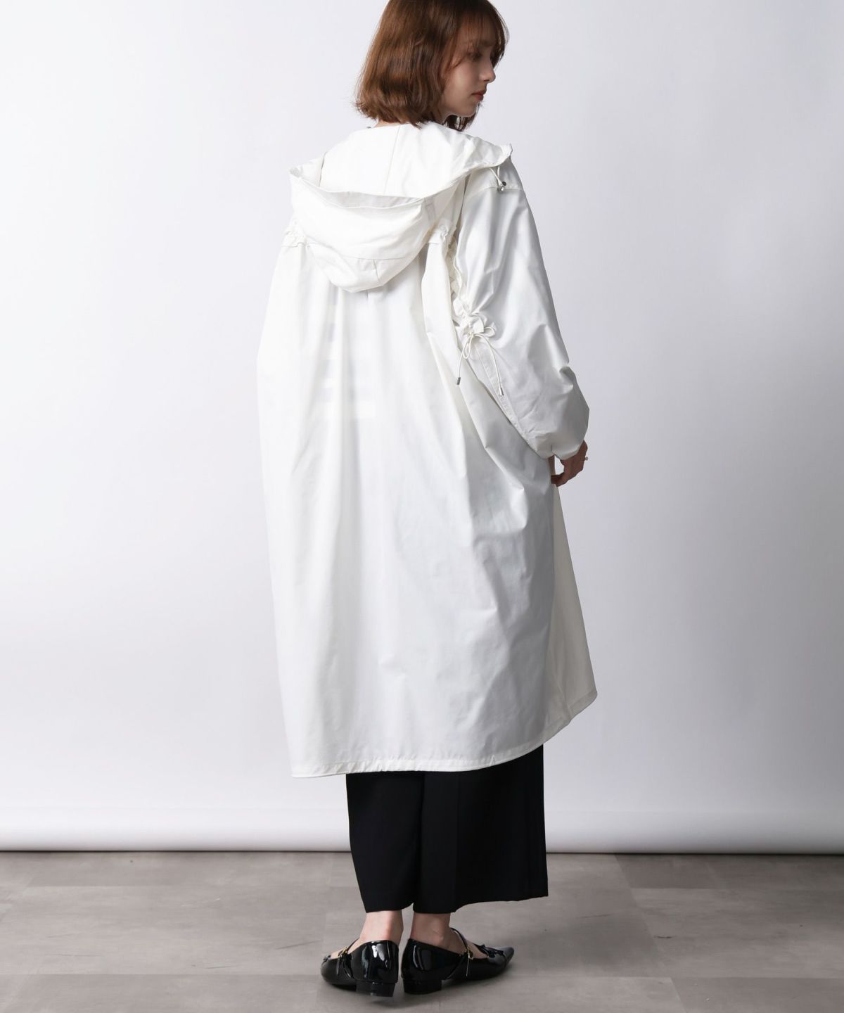 model：H171　着用サイズ：M　オフホワイト
