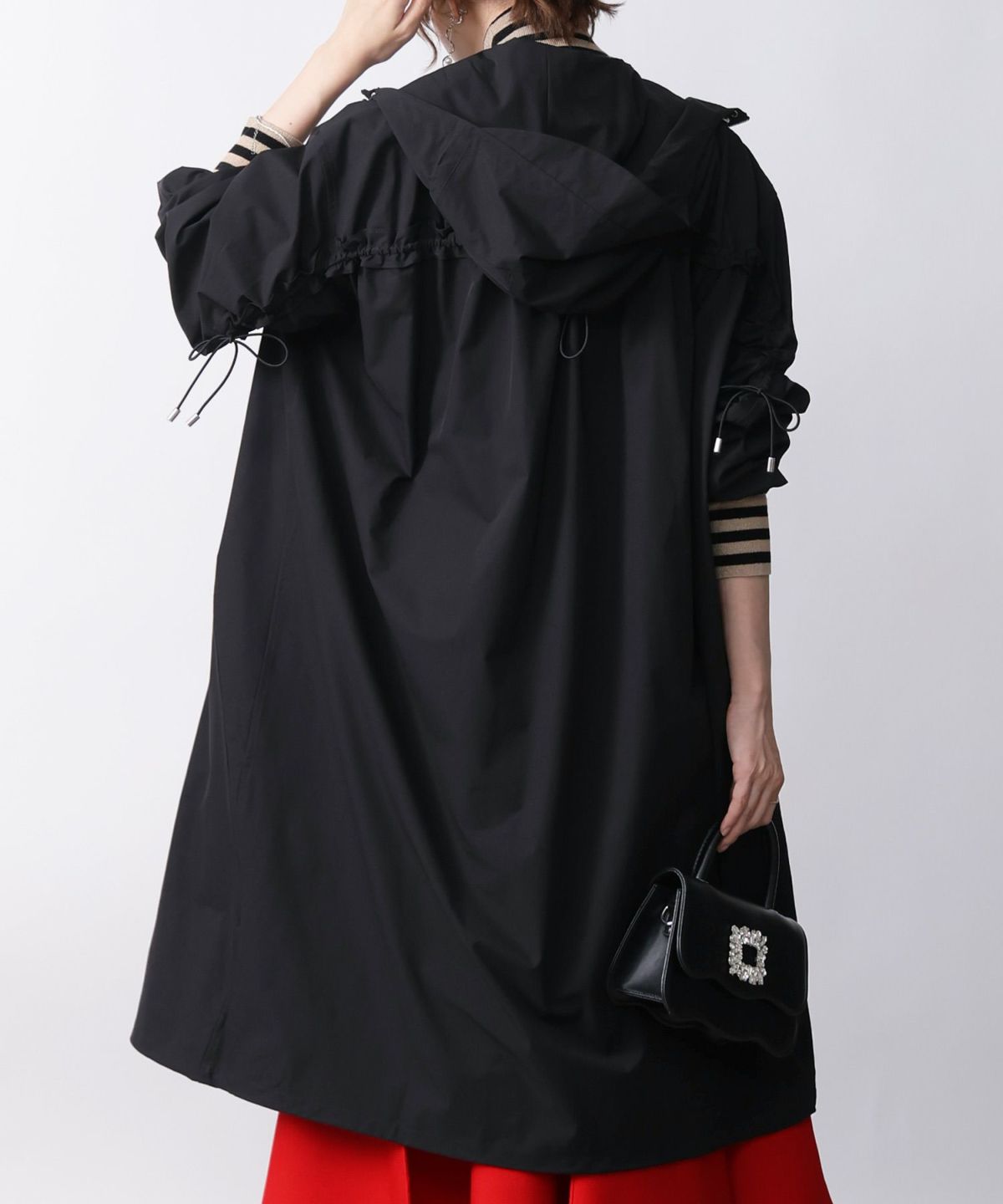 model：H171　着用サイズ：M　ブラック