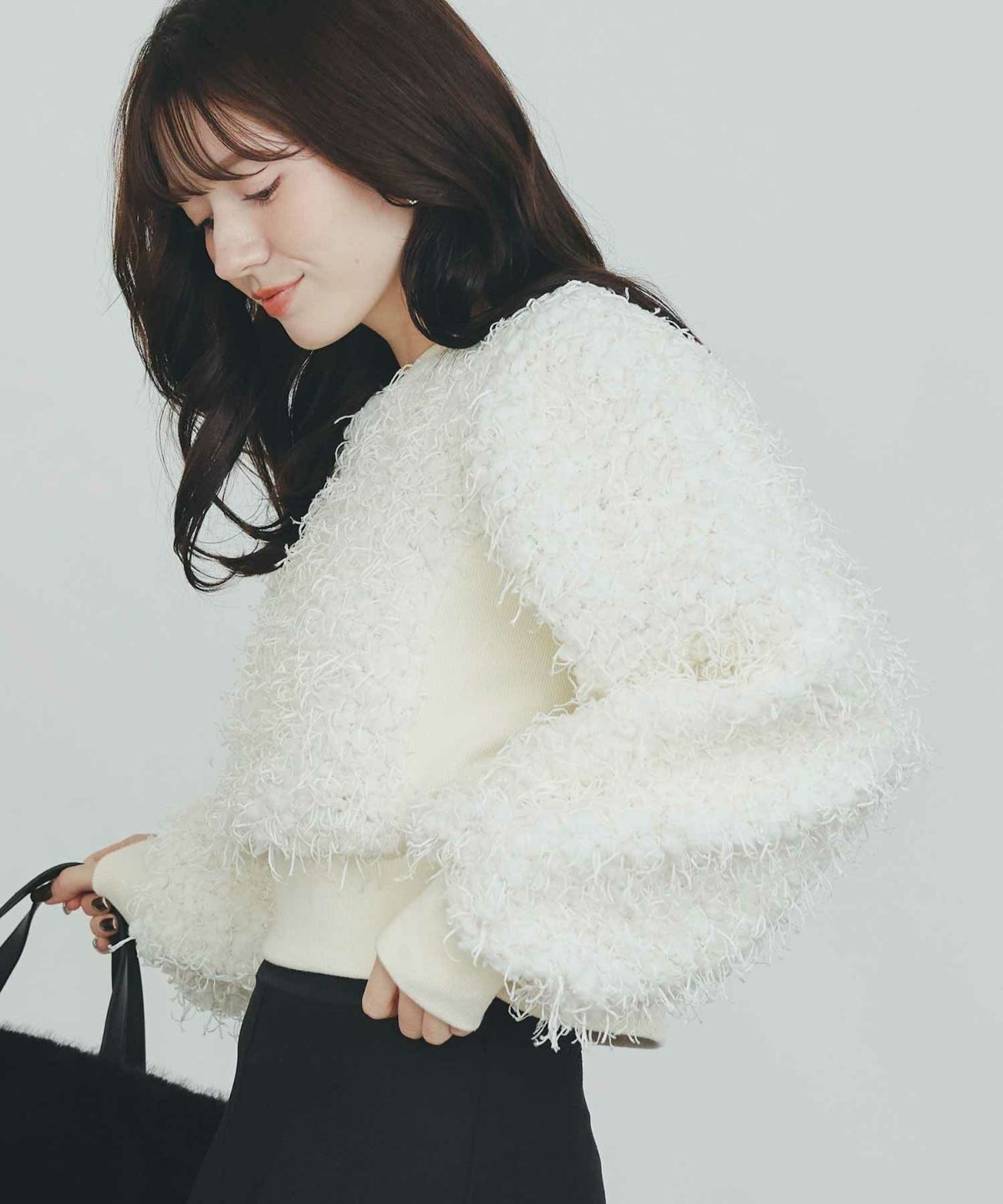 model：H155　着用サイズ：M　オフホワイト