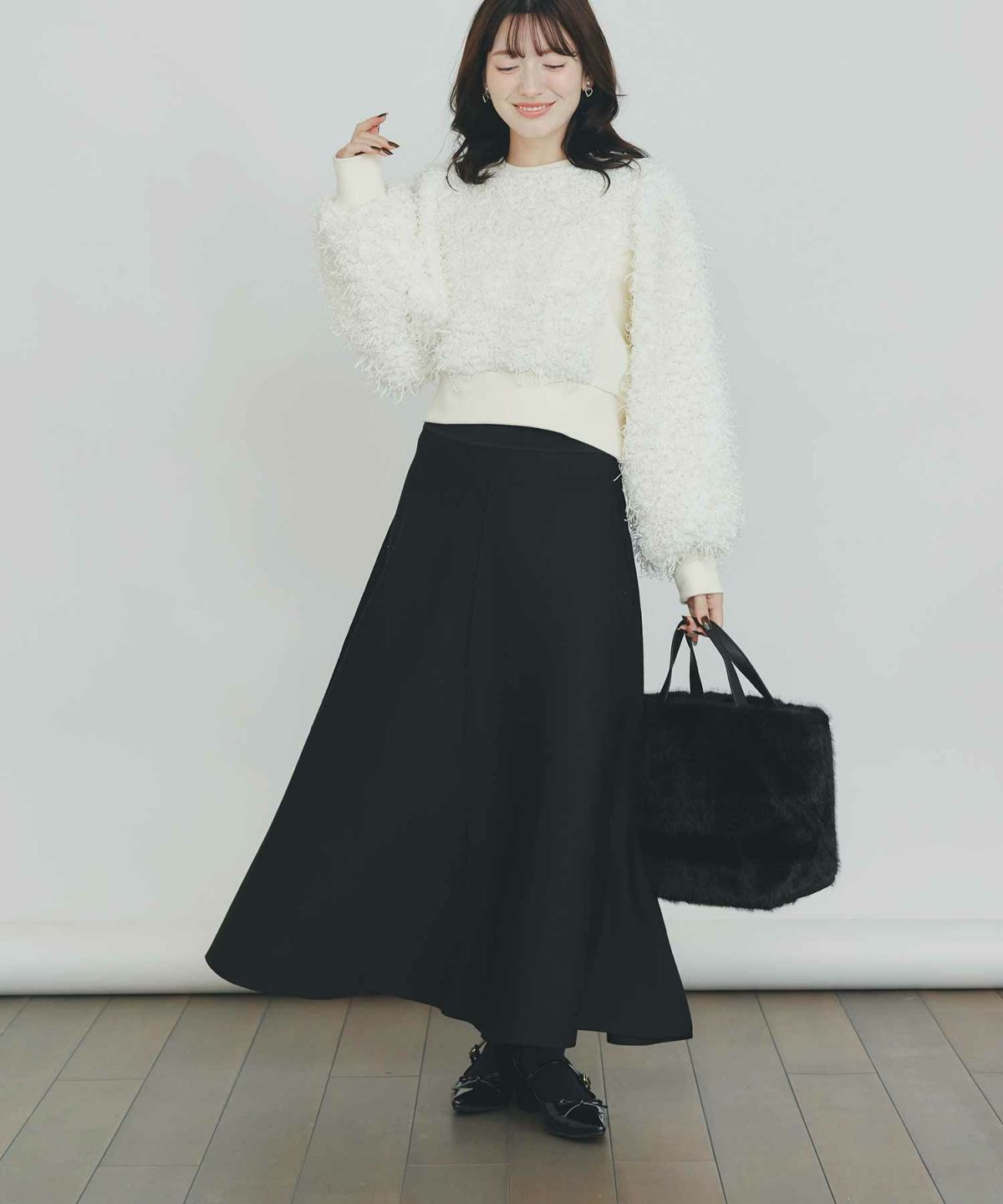 model：H155　着用サイズ：M　オフホワイト