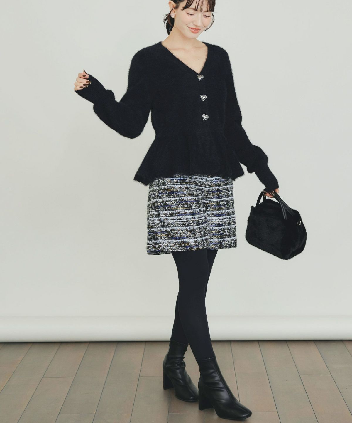 model：H155　着用サイズ：M　ブルー