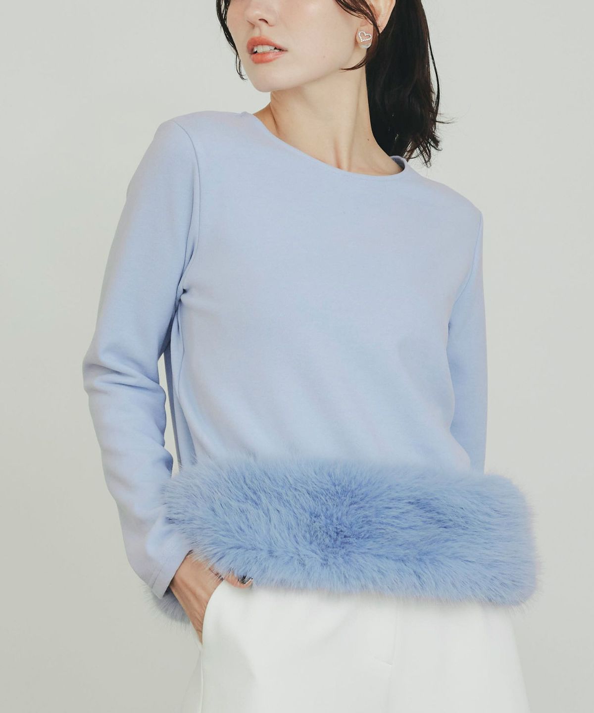 model：H155　着用サイズ：M　サックスブルー