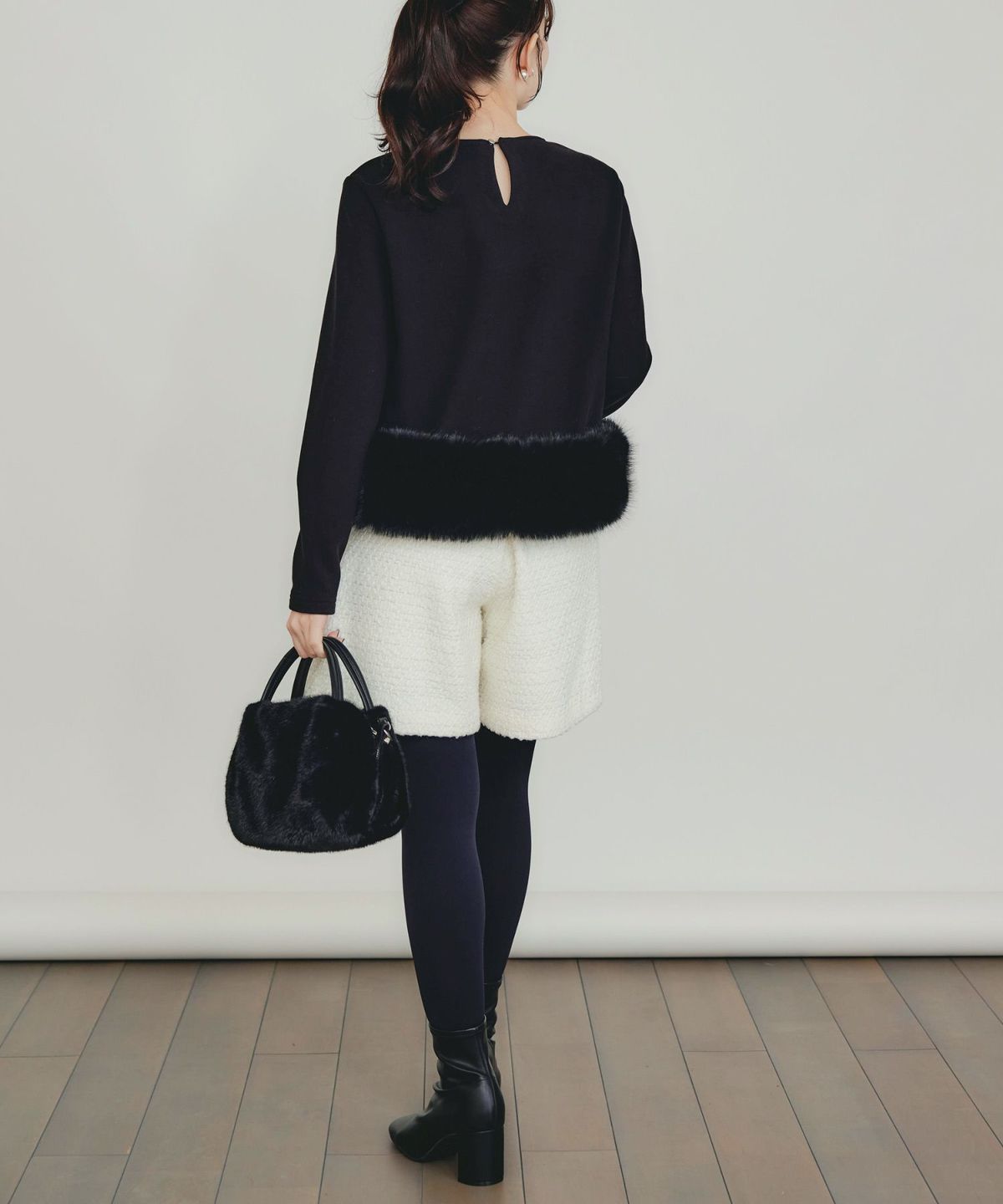 model：H155　着用サイズ：M　ブラック