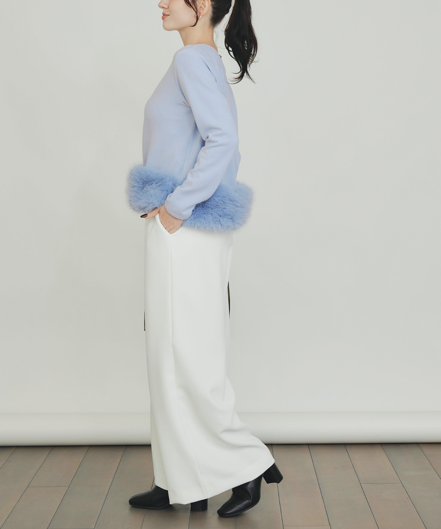 model：H155　着用サイズ：M　サックスブルー