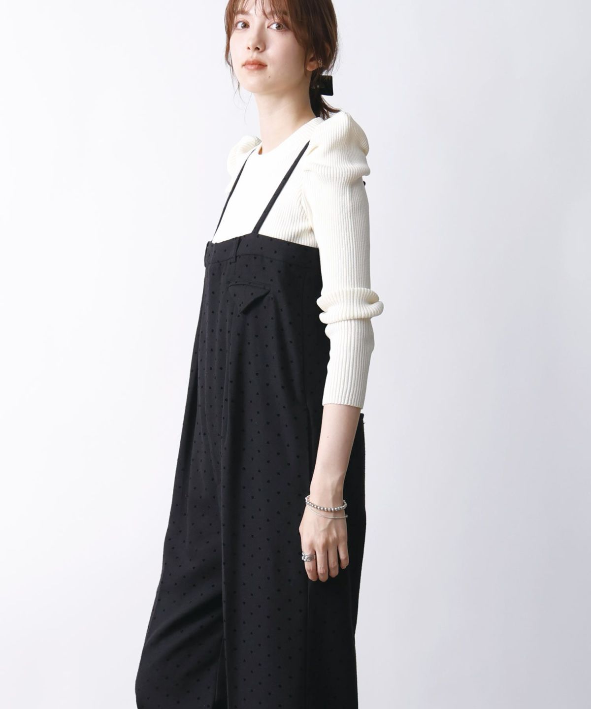 model：H171　着用サイズ：M　ブラック