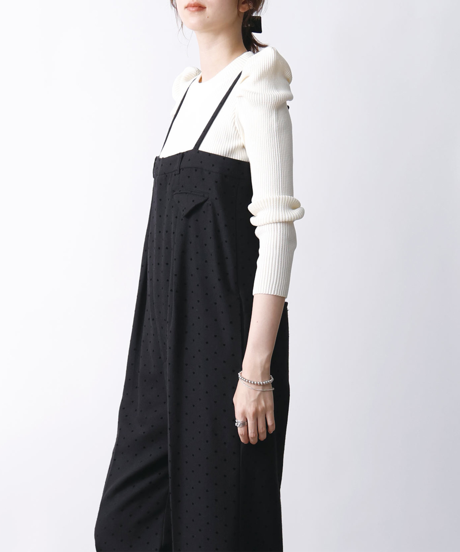 model：H171　着用サイズ：M　ブラック