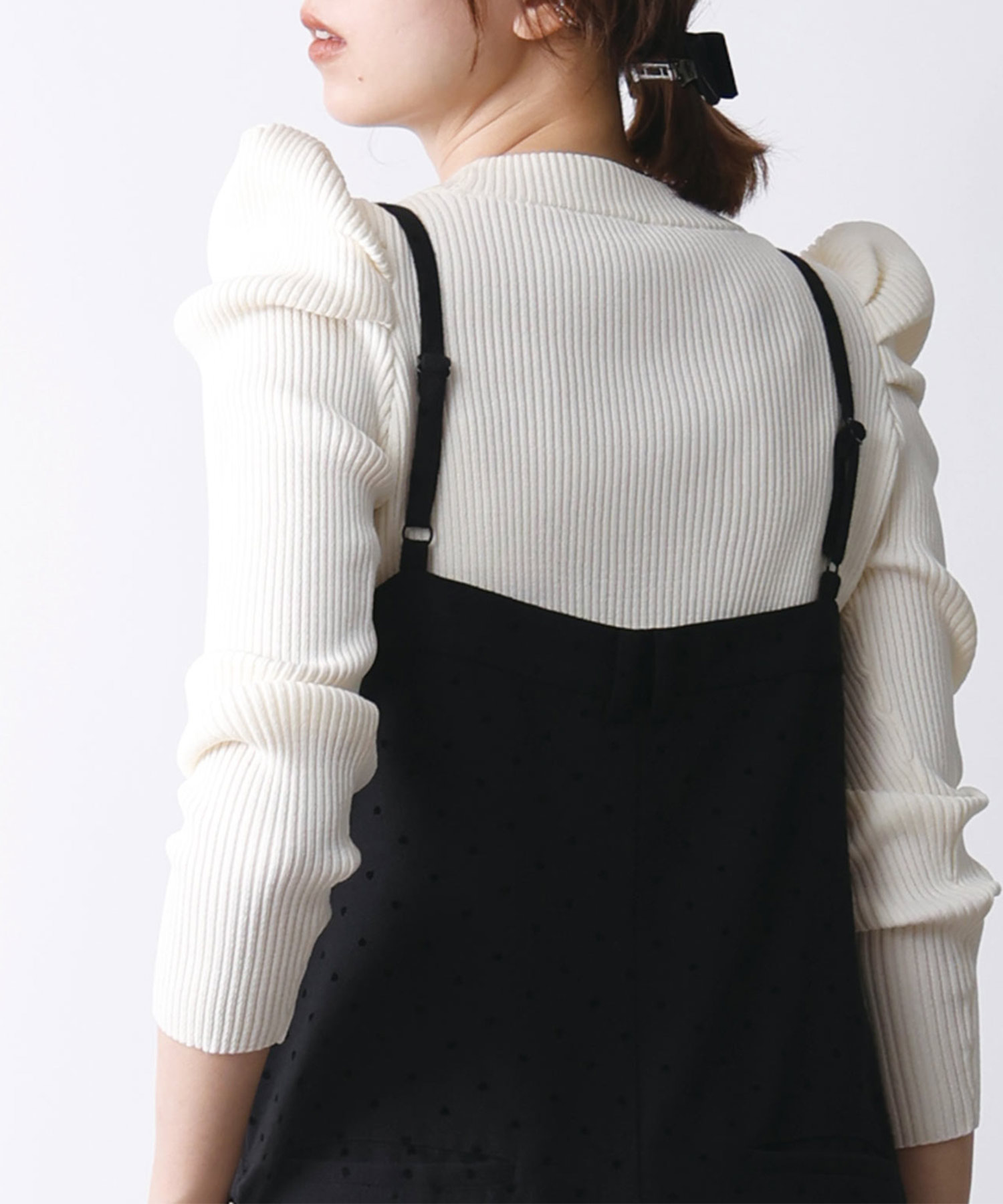 model：H171　着用サイズ：M　ブラック