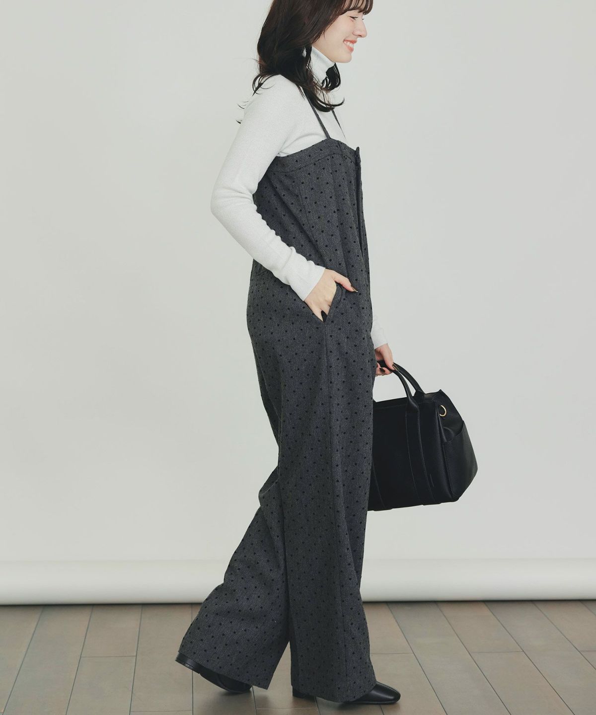 model：H155　着用サイズ：M　チャコールグレー