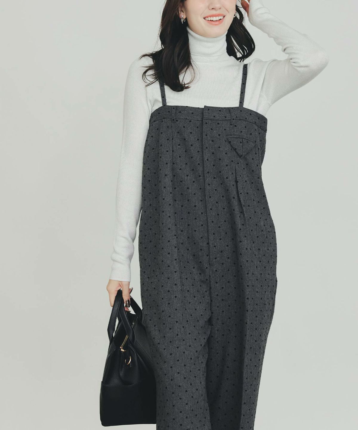 model：H155　着用サイズ：M　チャコールグレー