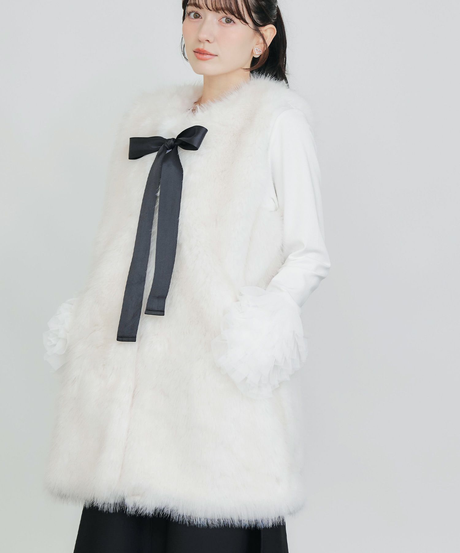 model：H155　着用サイズ：M　オフホワイト