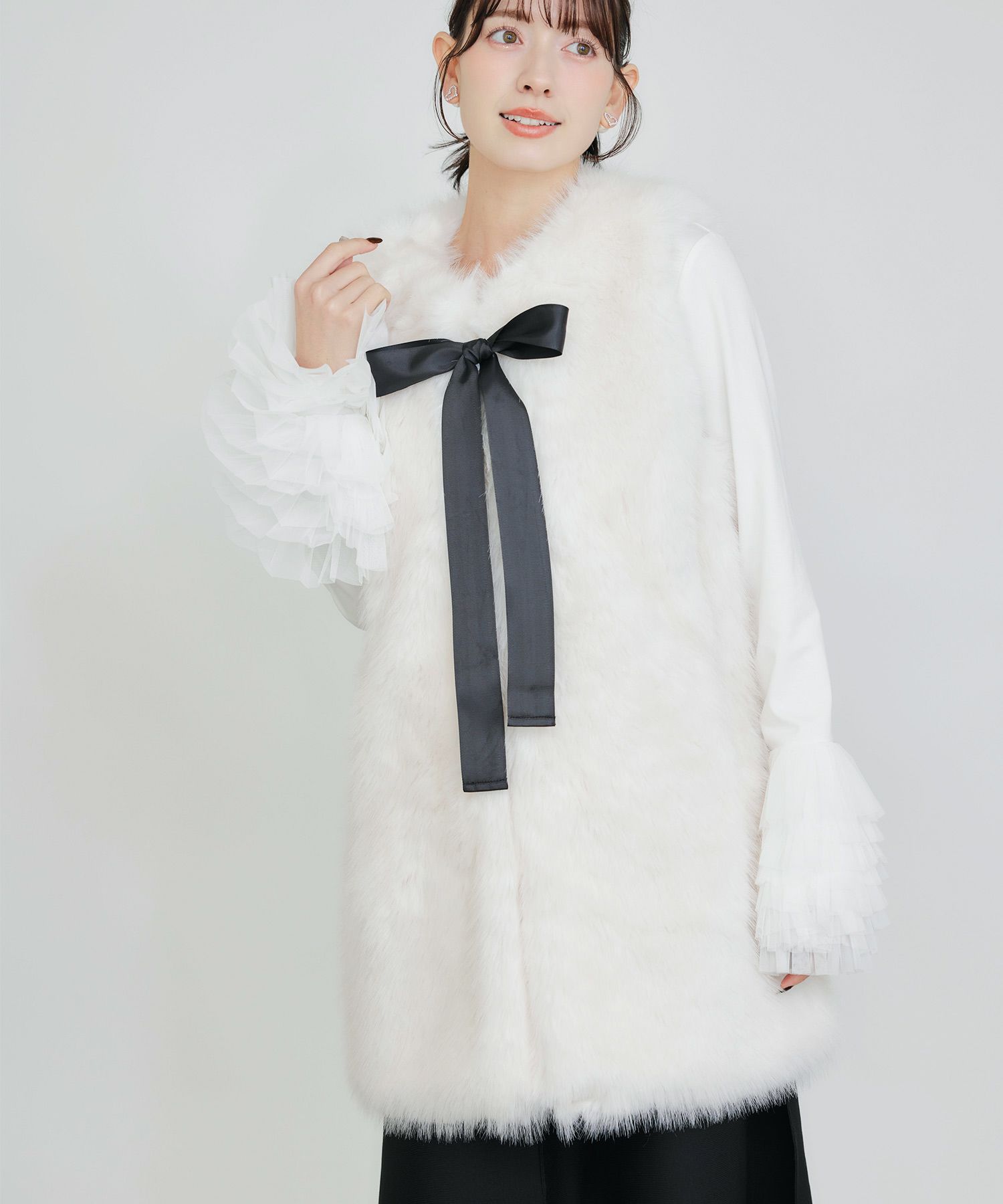 model：H155　着用サイズ：M　オフホワイト